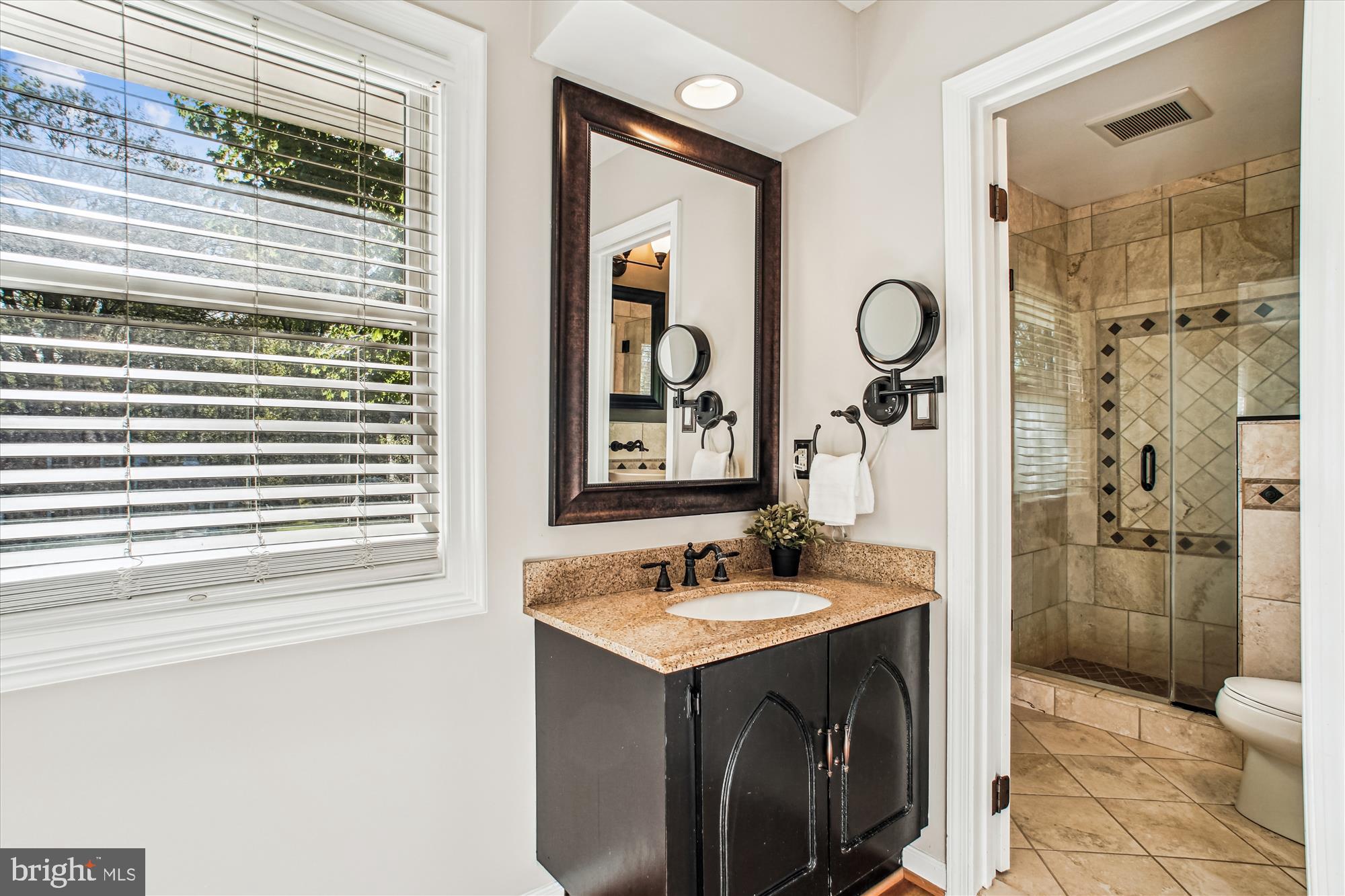 BARRISTERS PLACE - Residential