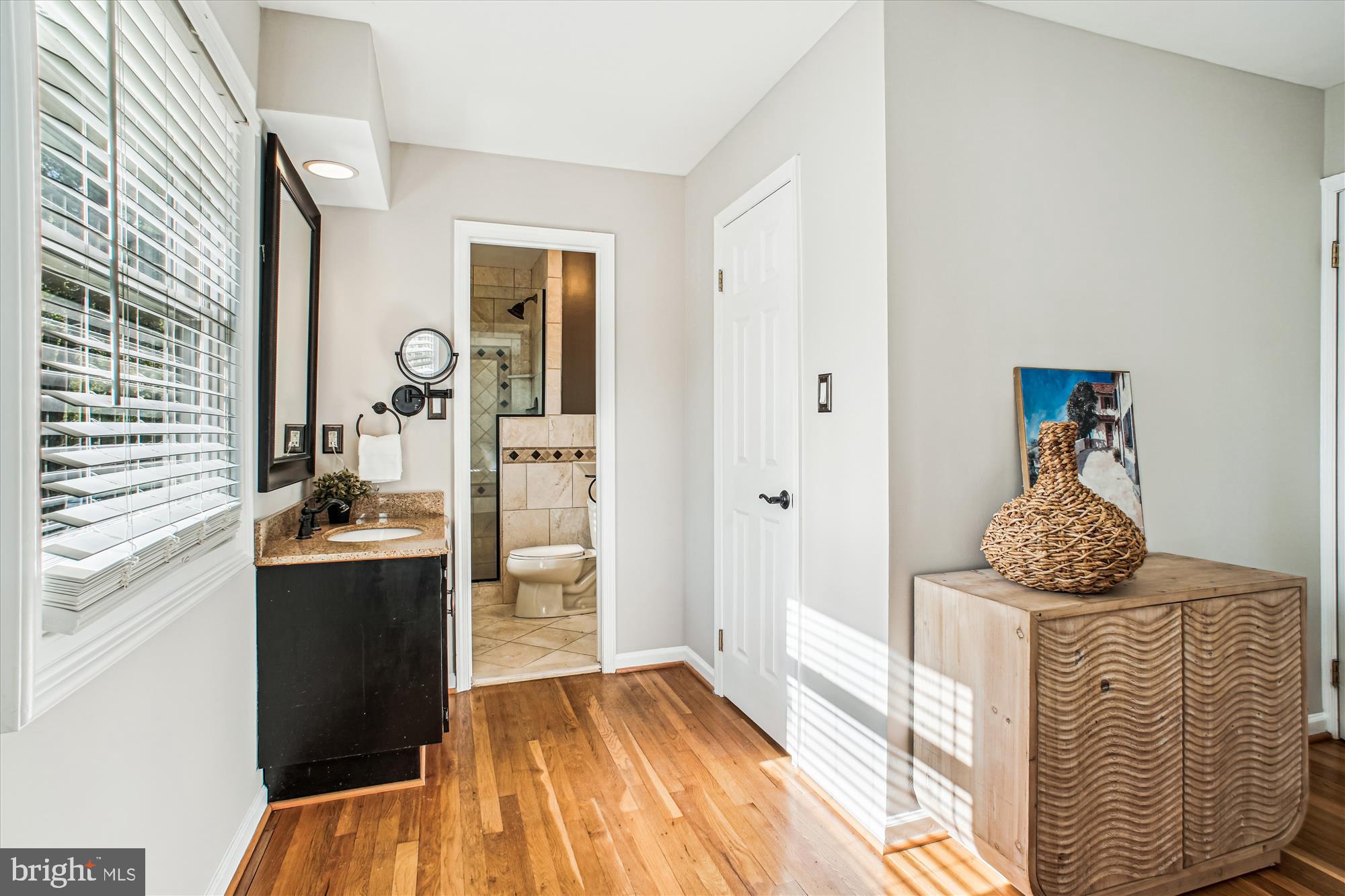 BARRISTERS PLACE - Residential