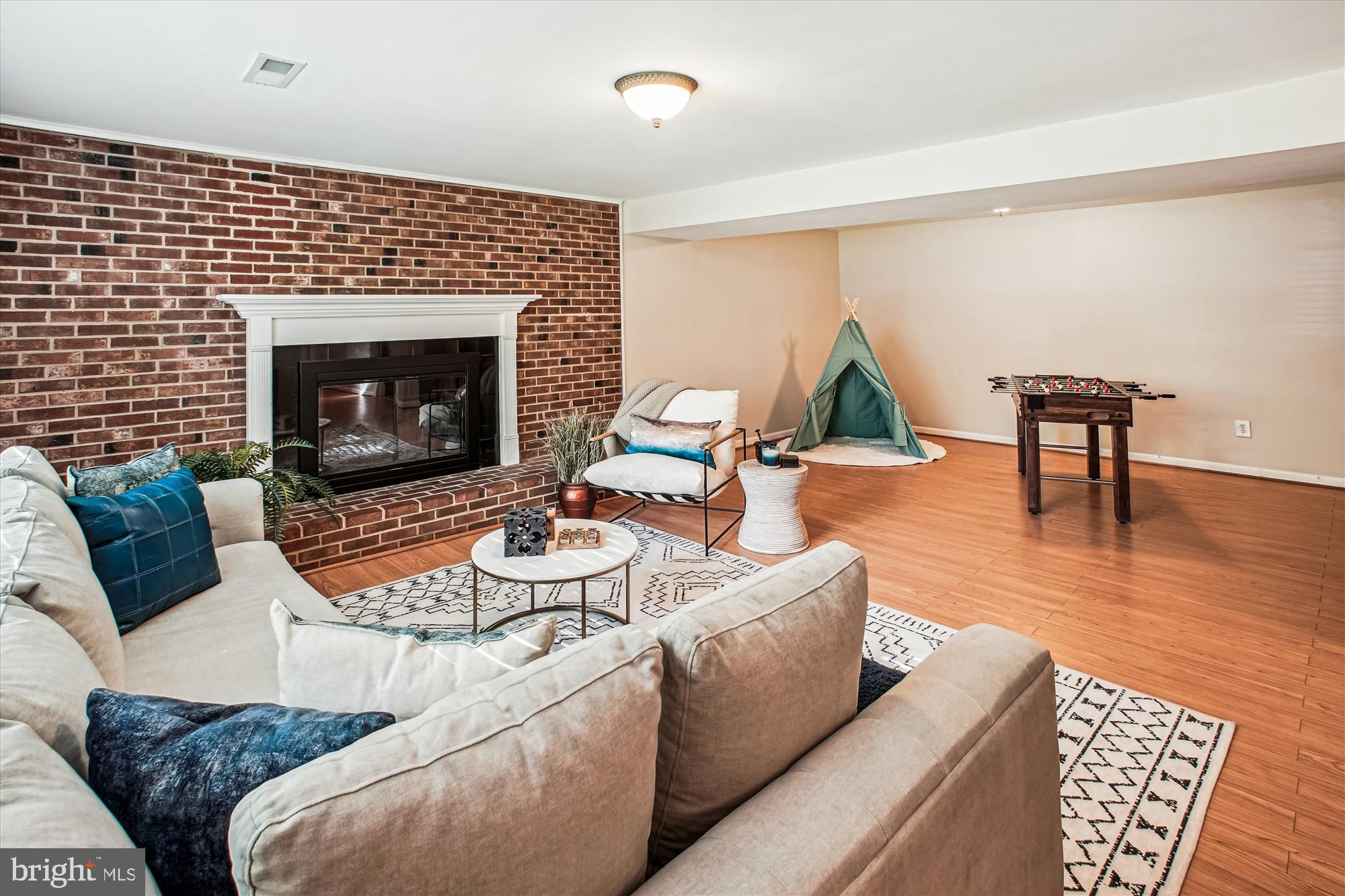 BARRISTERS PLACE - Residential