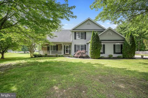 406 FALCON DRIVE CAMDEN WYOMING DE 19934
