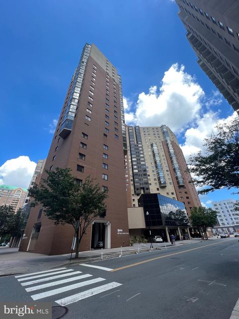 900 N STAFFORD STREET 1008 ARLINGTON VA 22203