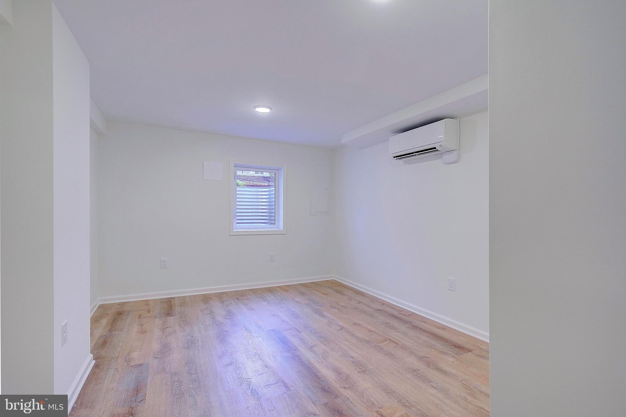 CAPE ST JOHN - Residential