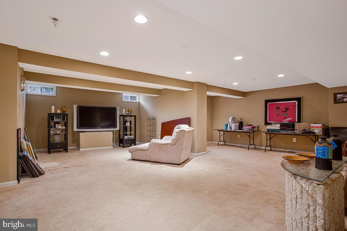 DEVONSHIRE - Residential