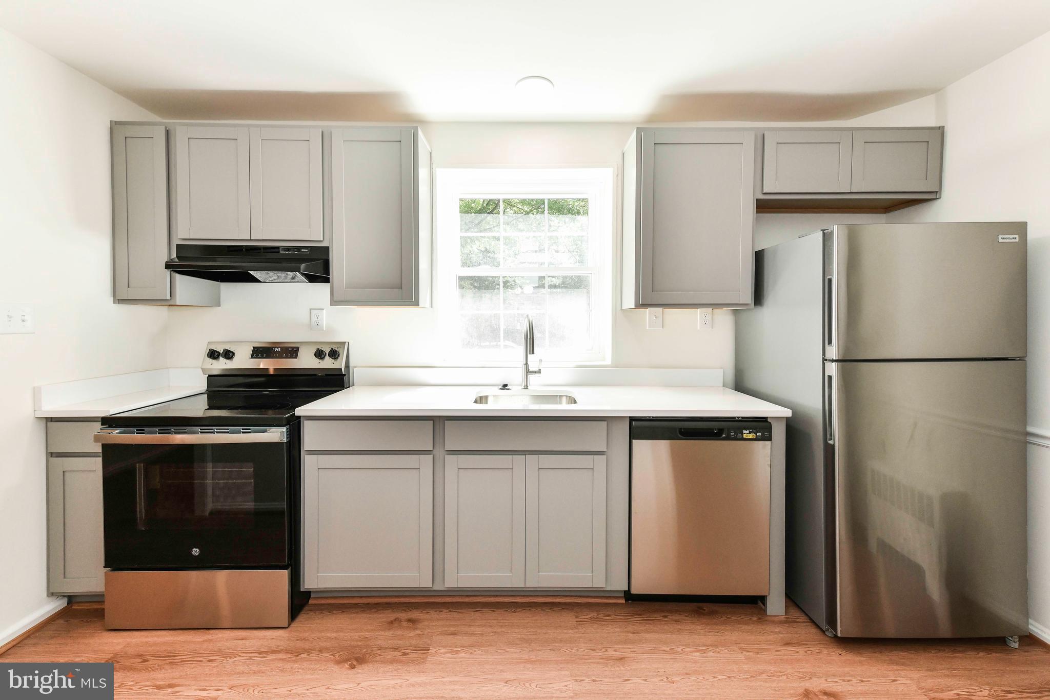 WARWICK VILLAGE - Residential Lease