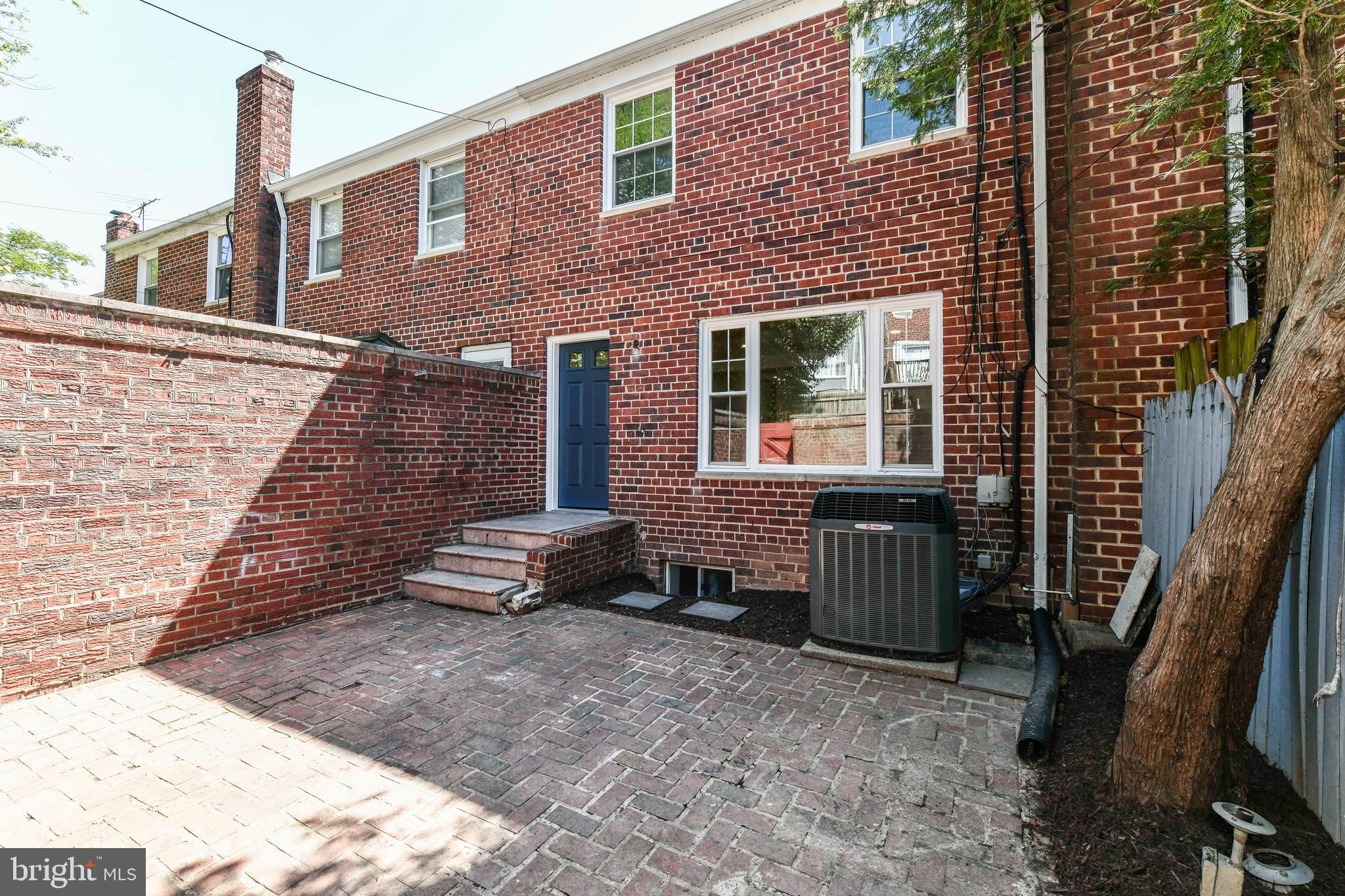 WARWICK VILLAGE - Residential Lease