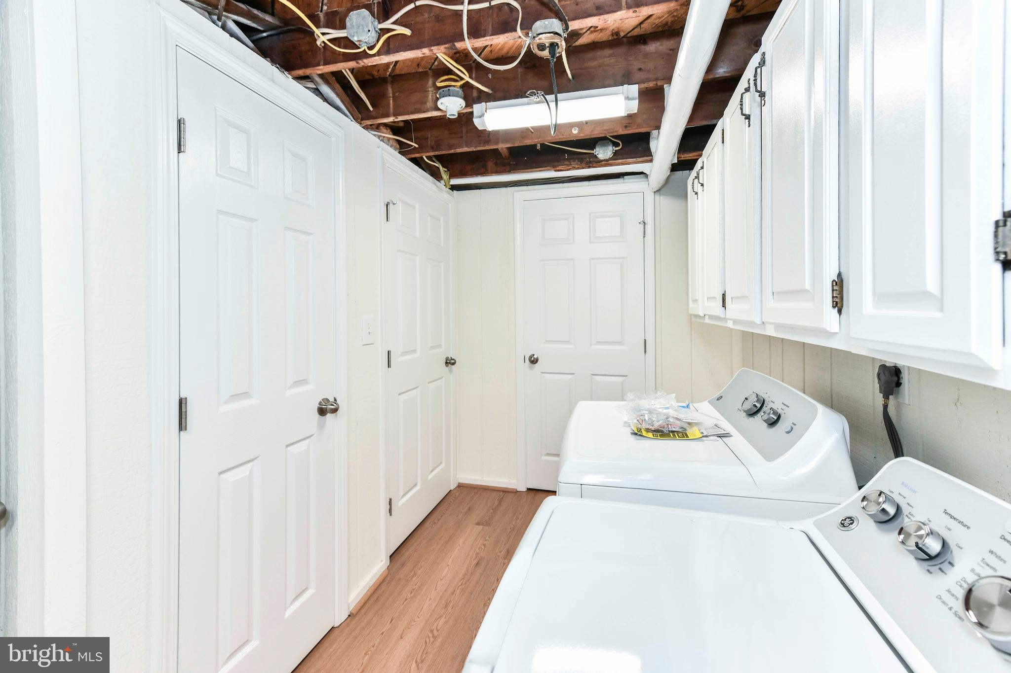 WARWICK VILLAGE - Residential Lease