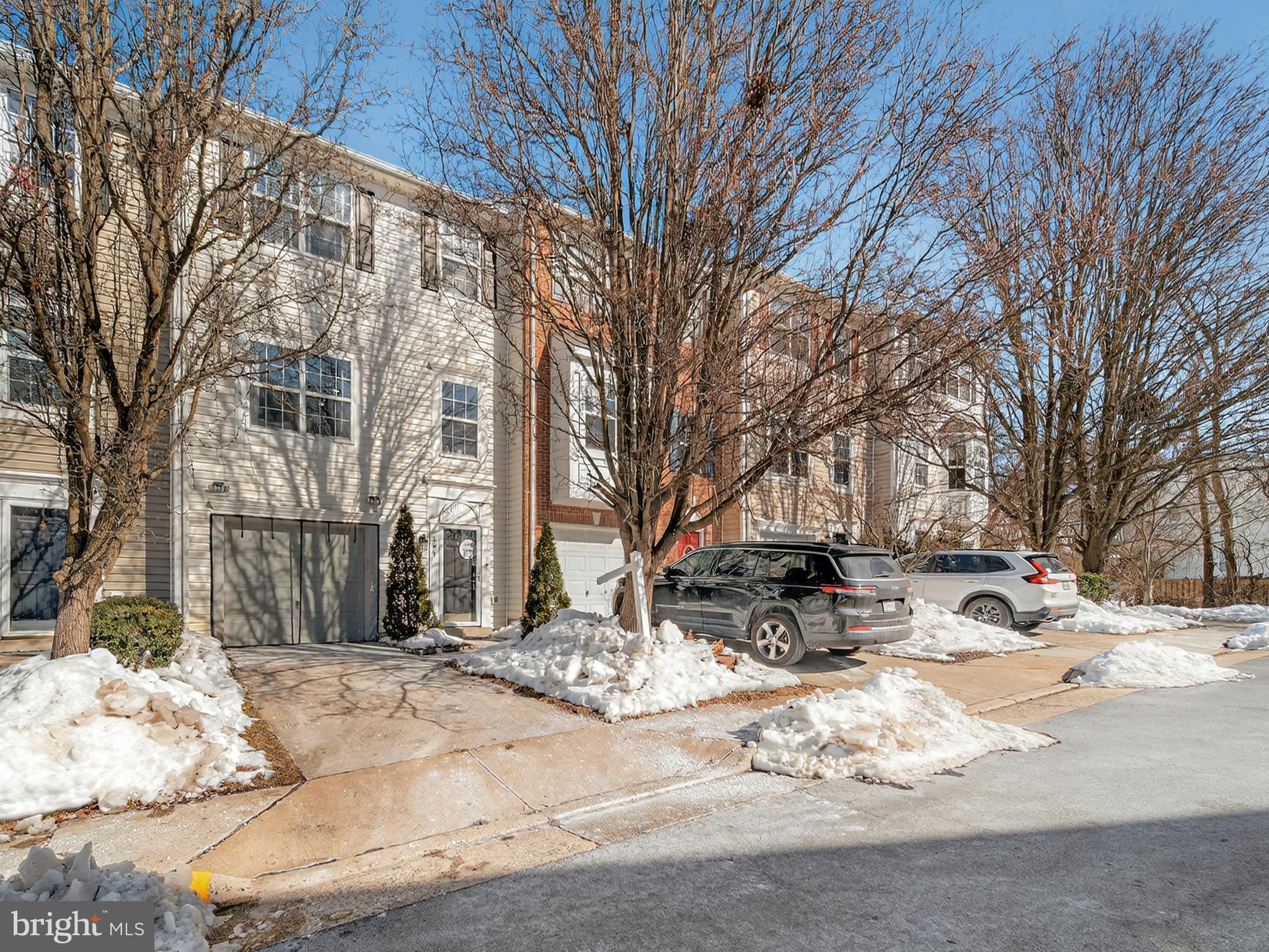 SYCAMORE HILL - Residential