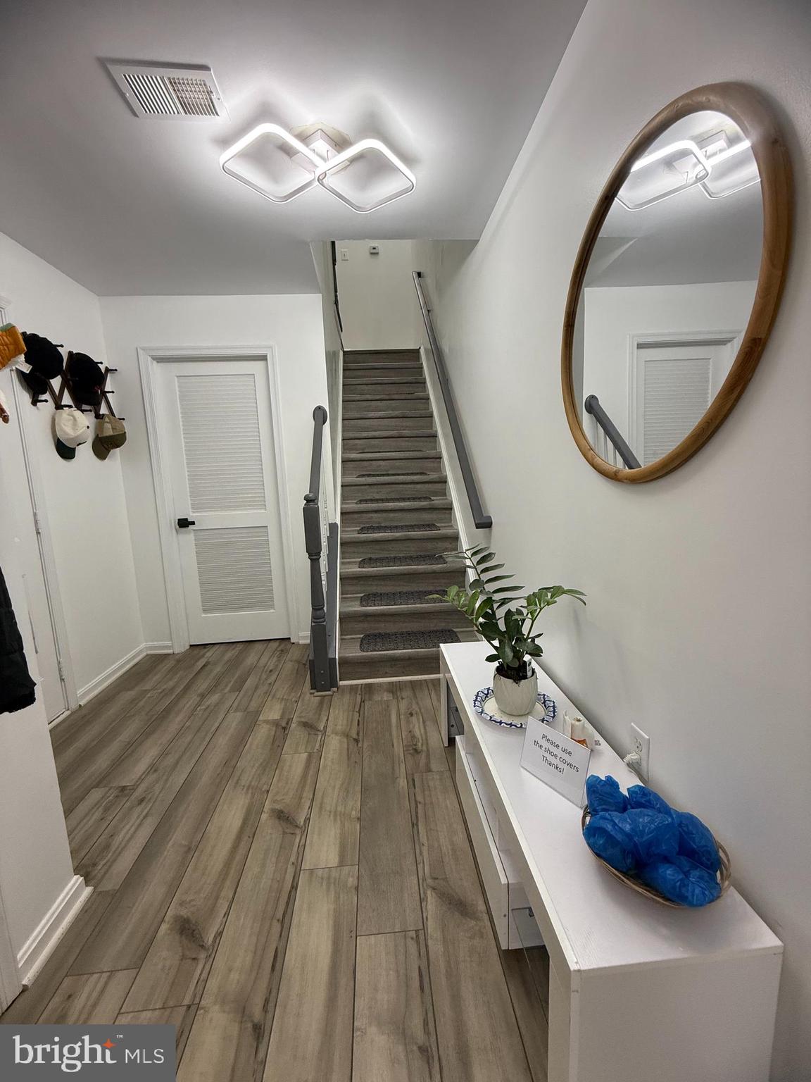 SYCAMORE HILL - Residential