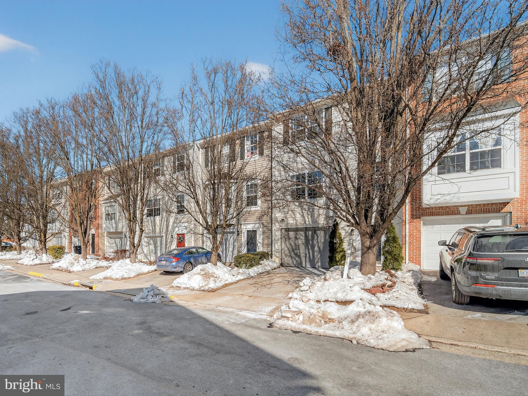 SYCAMORE HILL - Residential