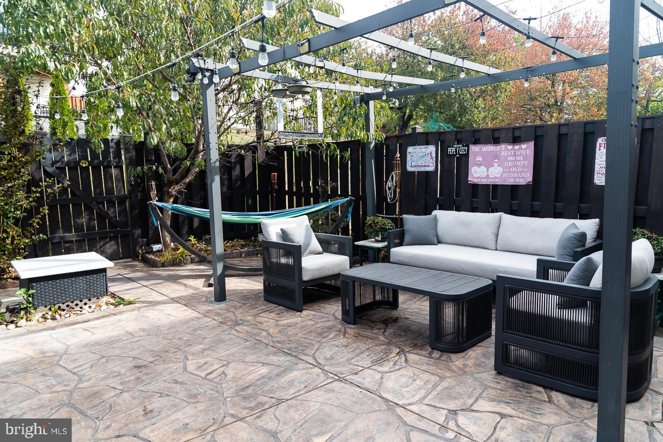 SYCAMORE HILL - Residential