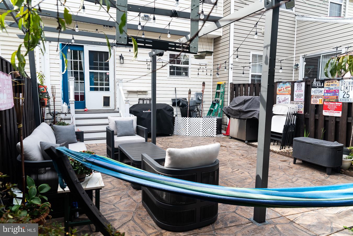 SYCAMORE HILL - Residential