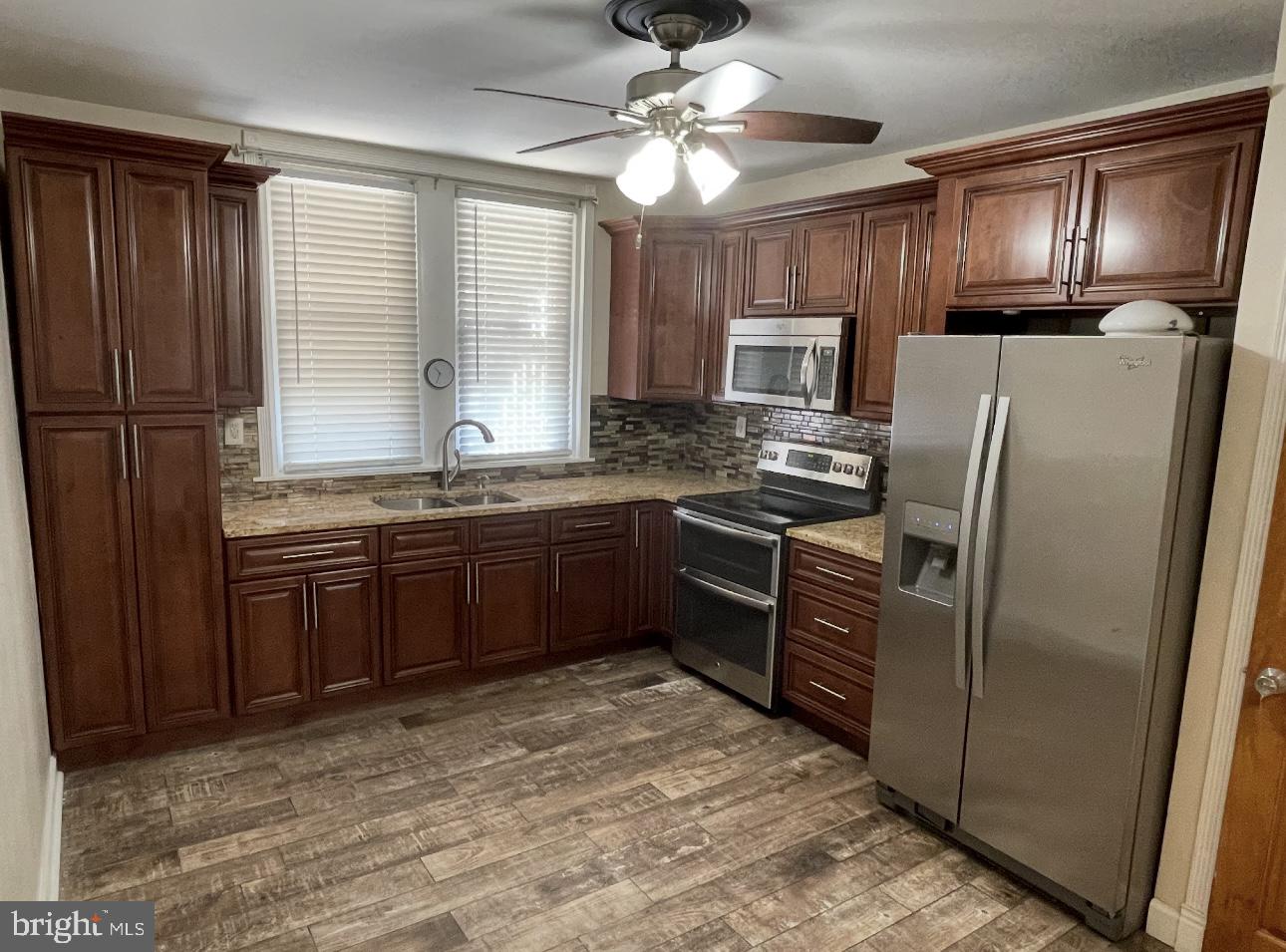 NORTHWOOD - Residential