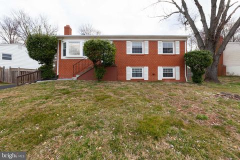 13871 LANGSTONE DRIVE WOODBRIDGE VA 22193
