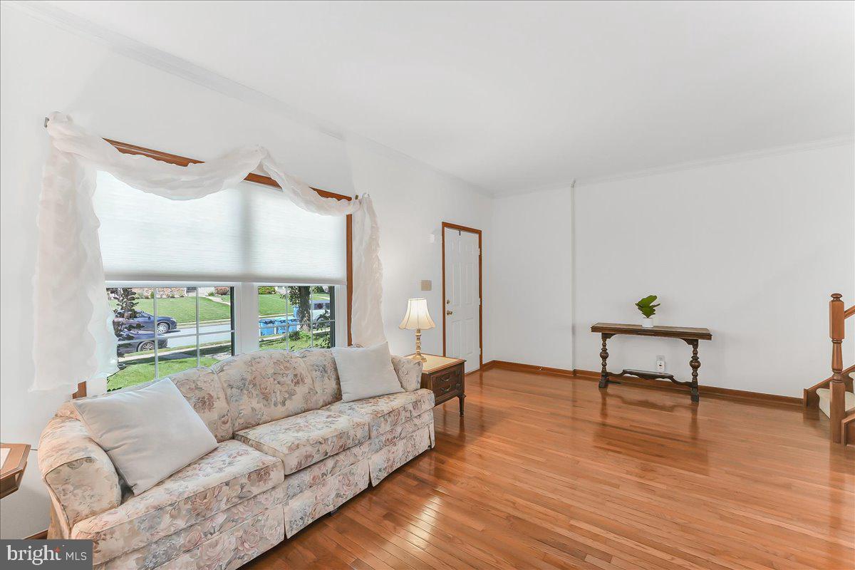 329 GALWAY DRIVE