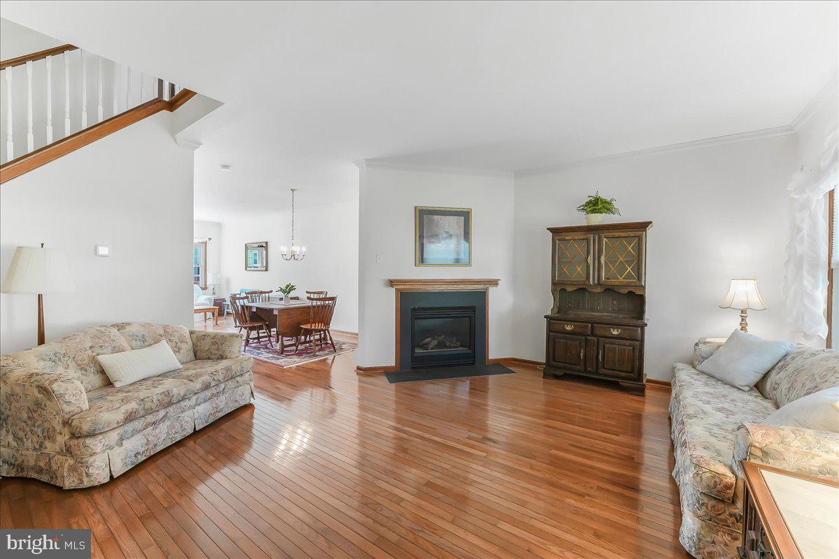329 GALWAY DRIVE