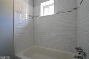 FISHTOWN - Residential Lease