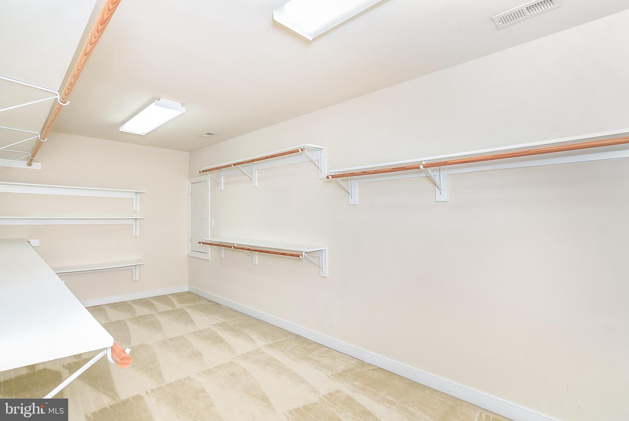 MT MORIAH ON THE POTOMAC - Residential