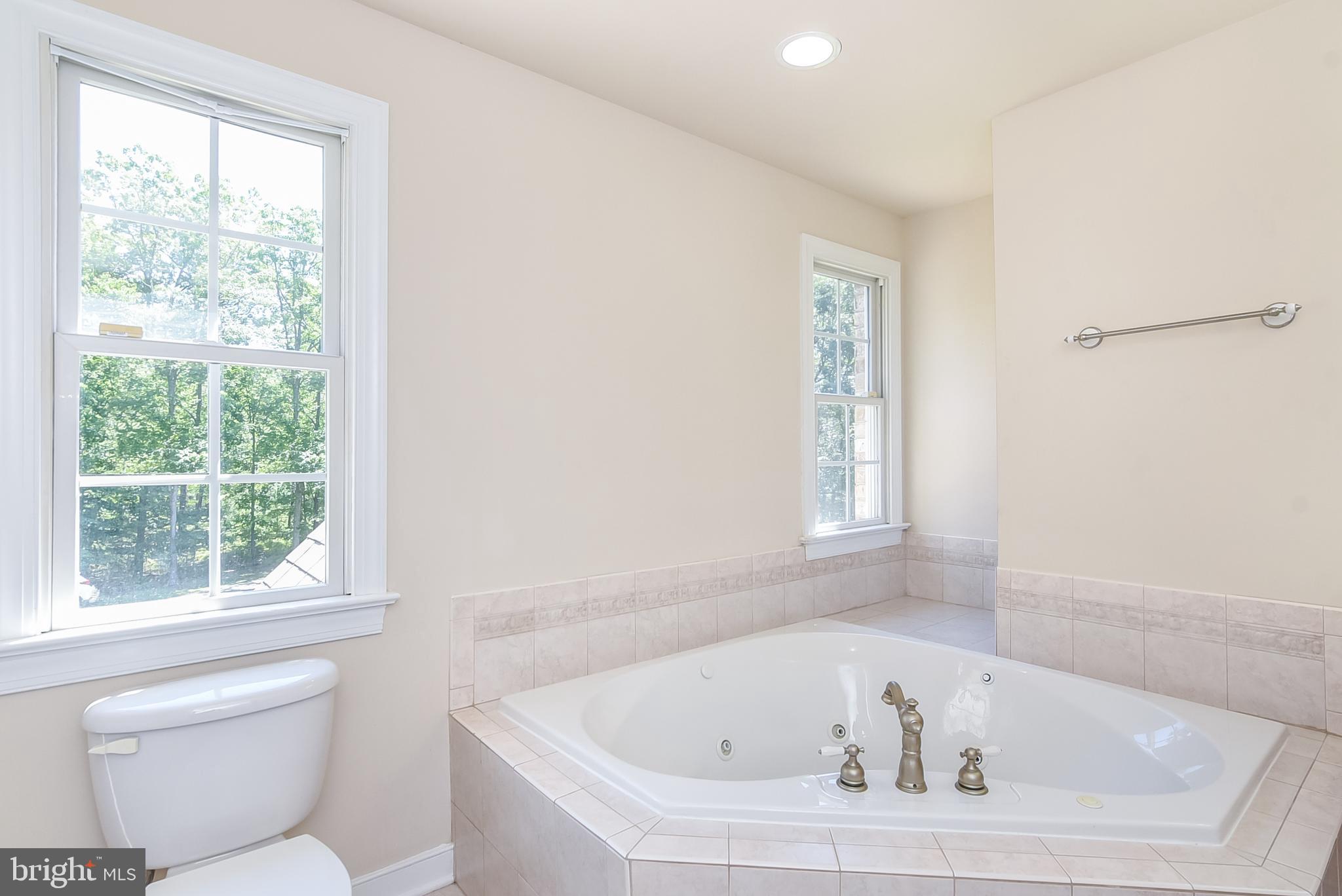 MT MORIAH ON THE POTOMAC - Residential