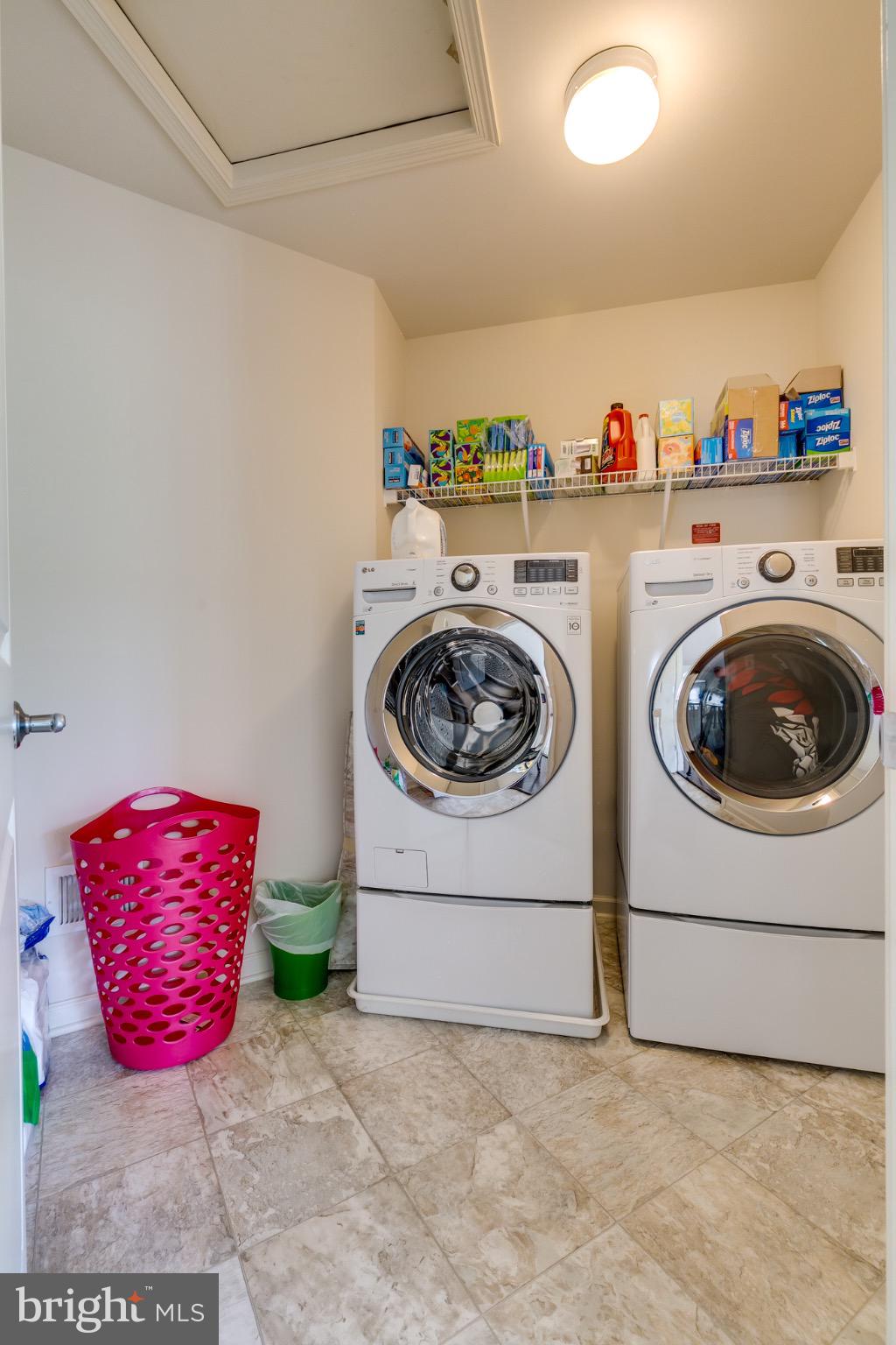 BRAMBLETON LANDBAY 3 - Residential Lease