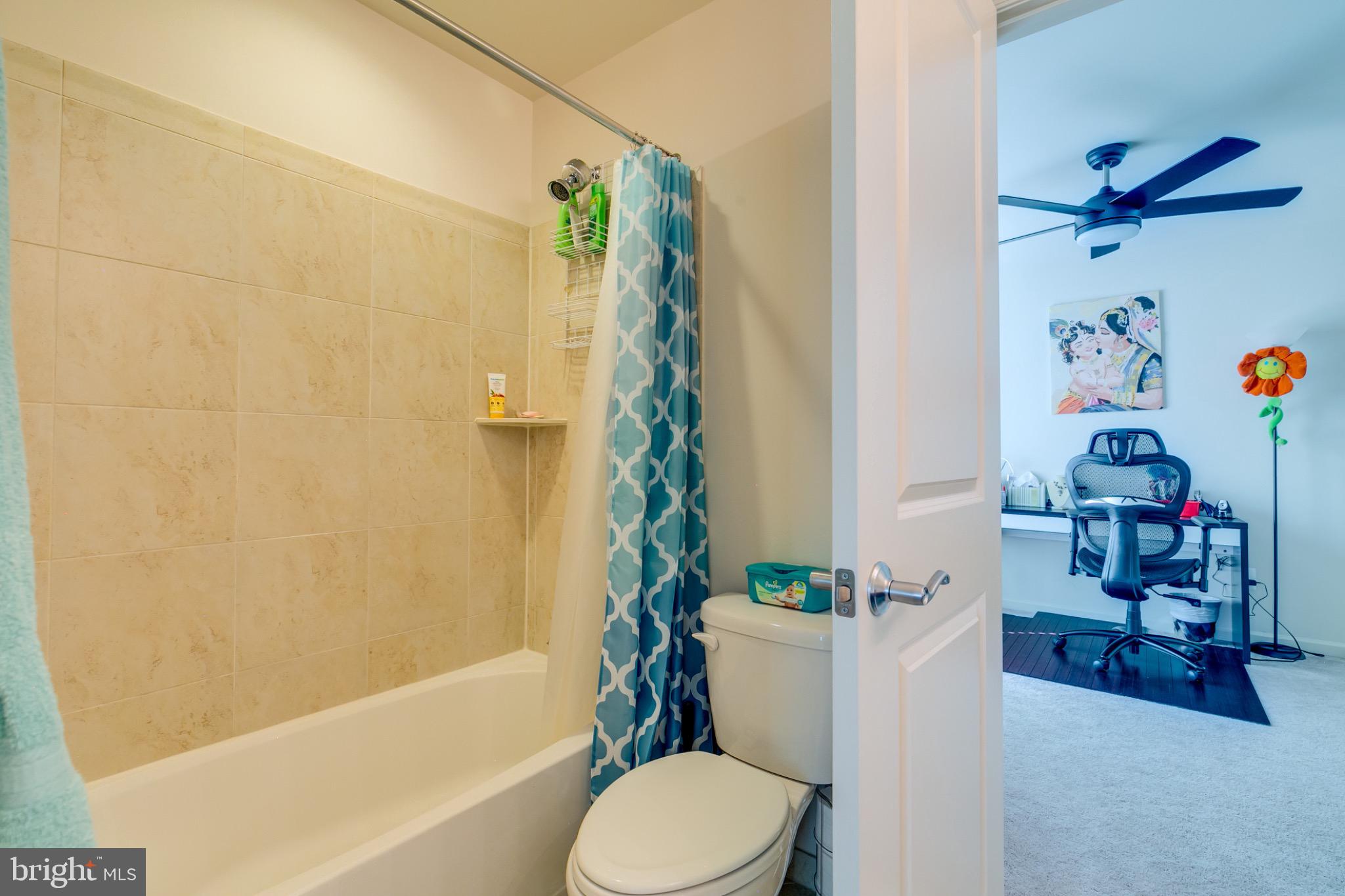 BRAMBLETON LANDBAY 3 - Residential Lease