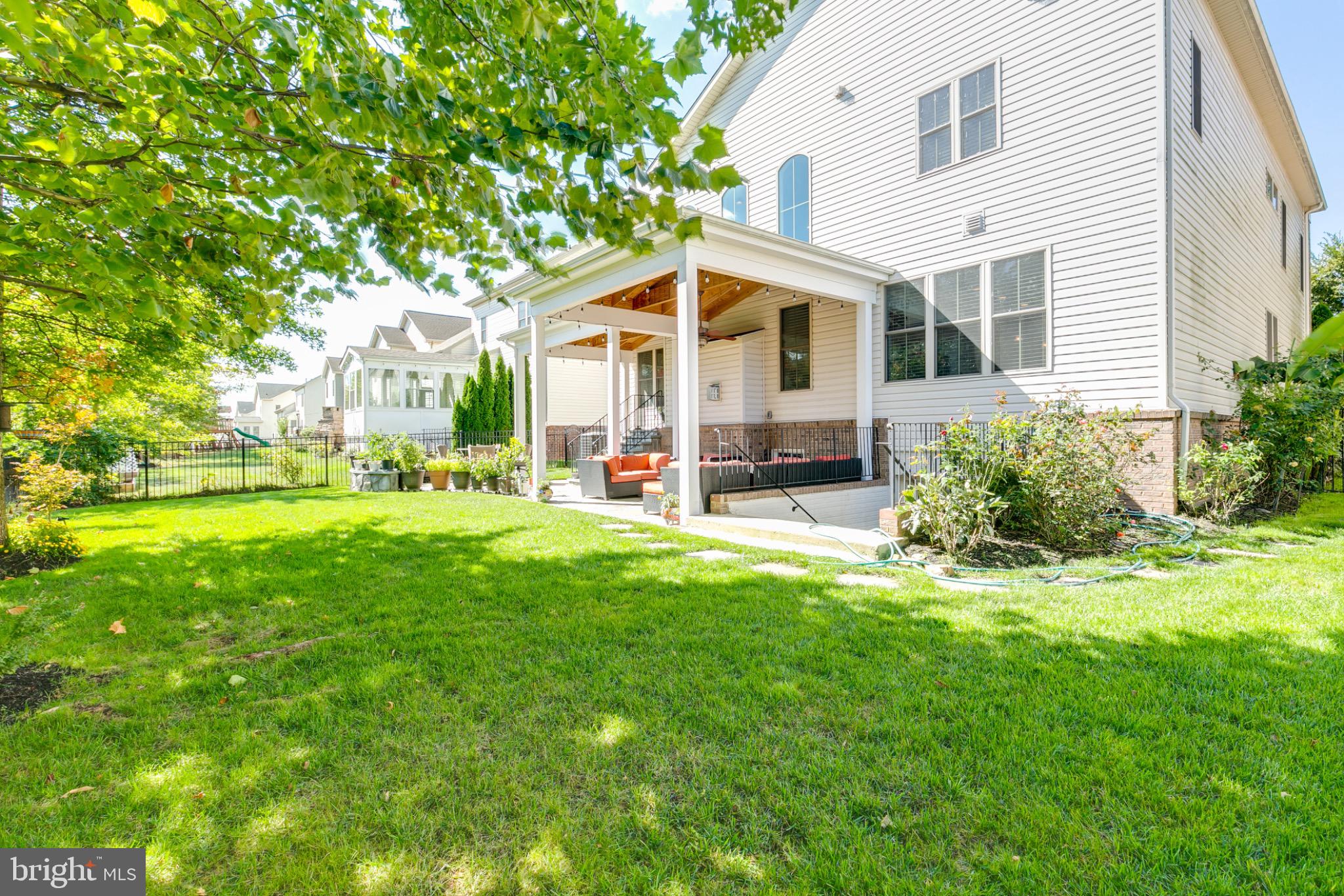 BRAMBLETON LANDBAY 3 - Residential Lease