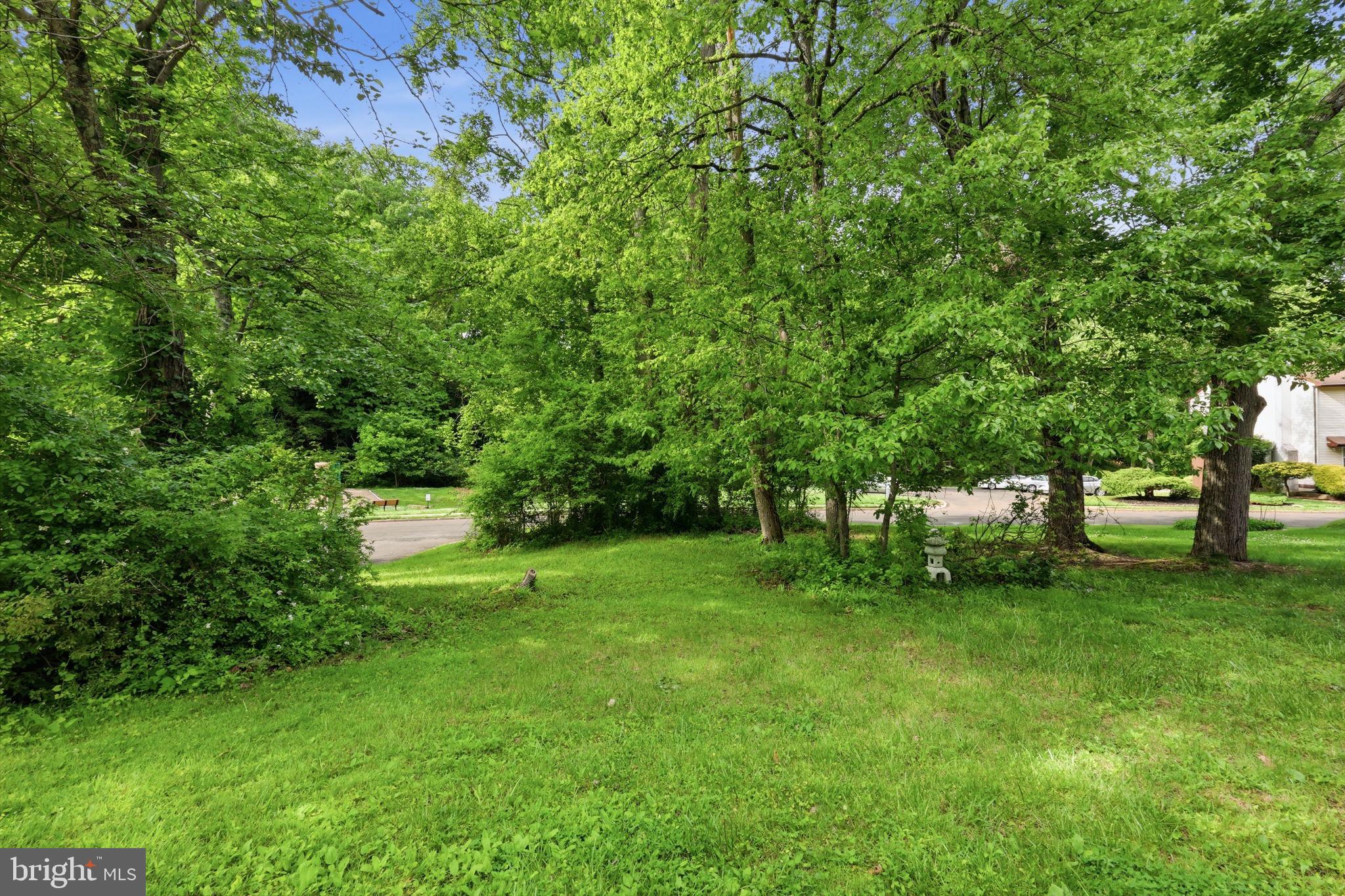 WOODLYN CROSSING - Residential
