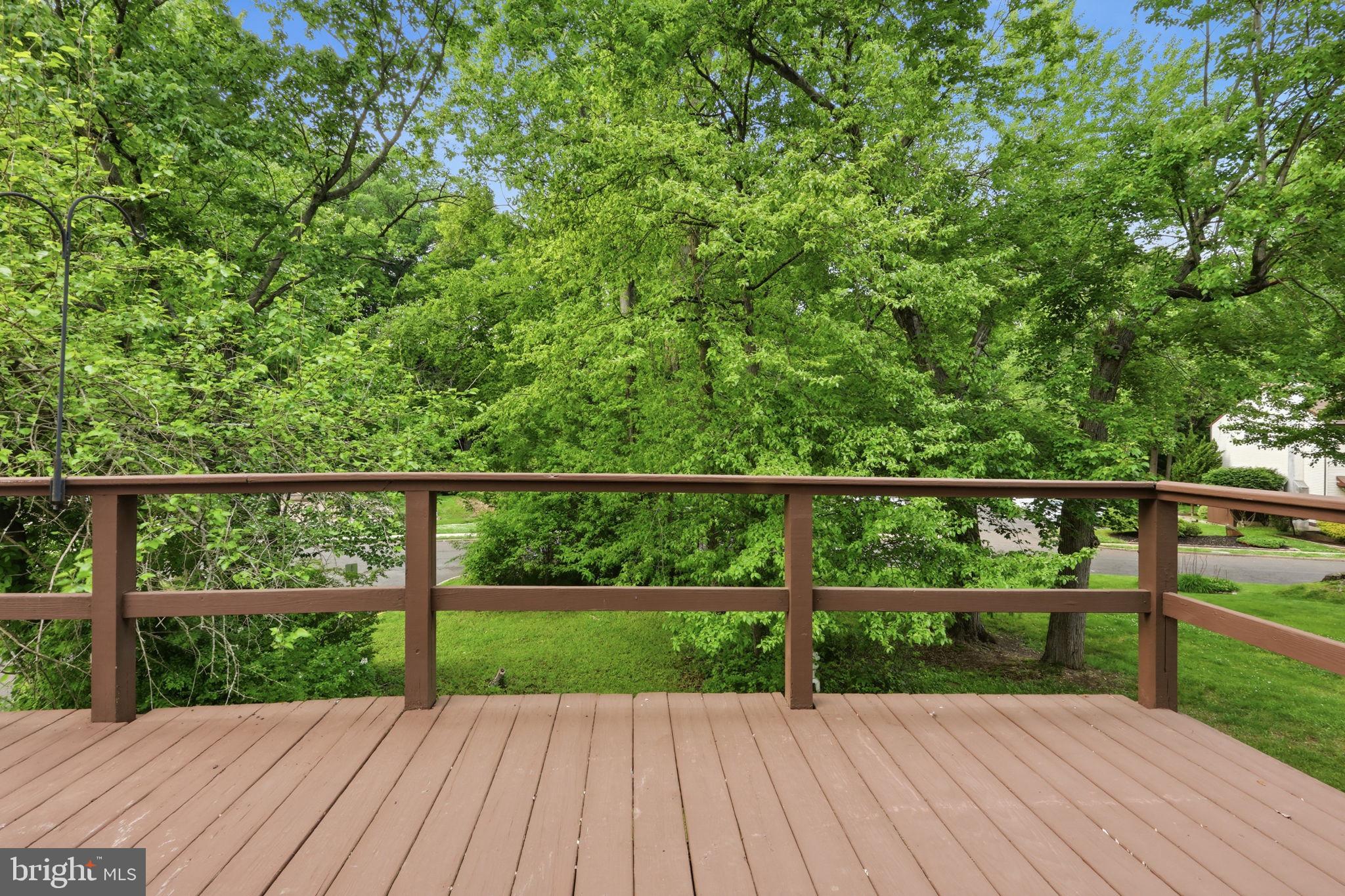 WOODLYN CROSSING - Residential