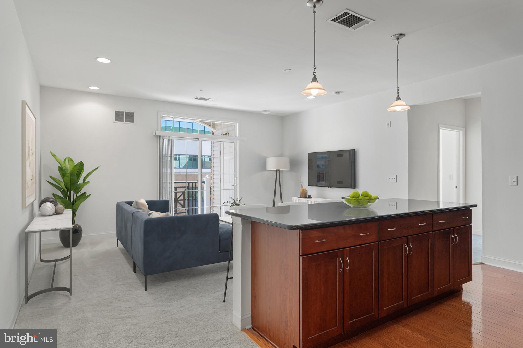 THE GRANDE AT RIVERVIEW - Residential