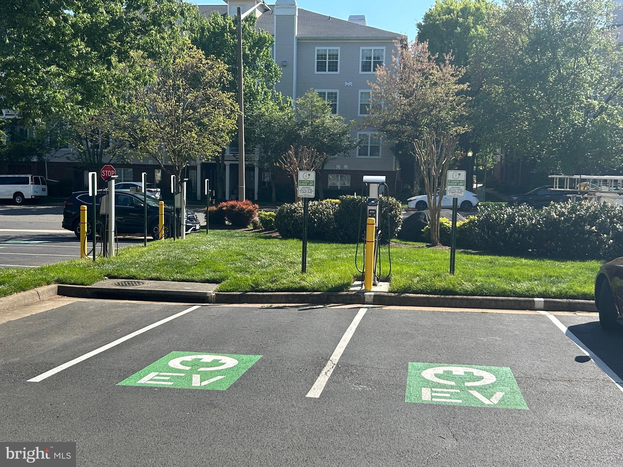 CARR AT CEDAR LAKES - Residential Lease