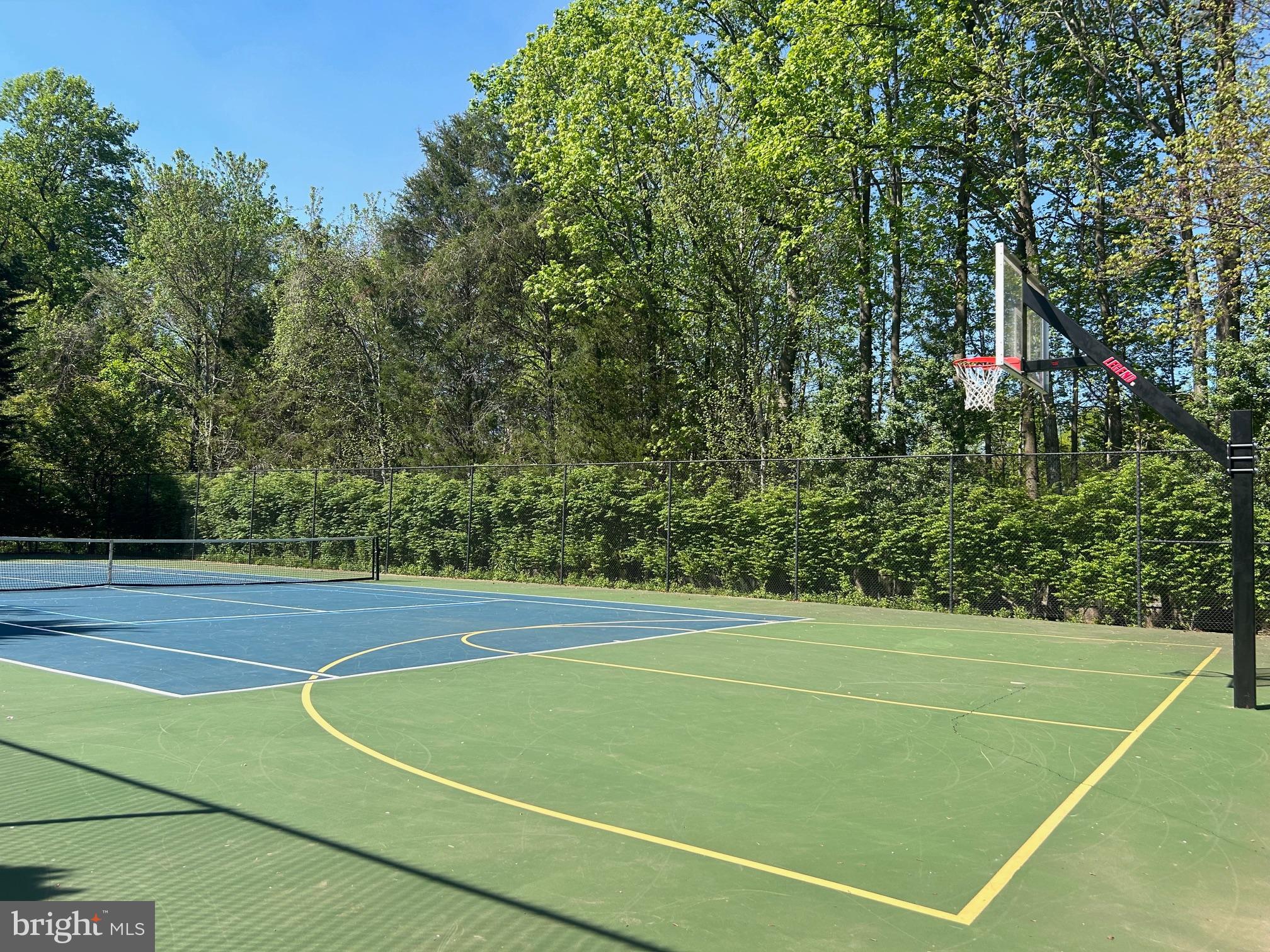 CARR AT CEDAR LAKES - Residential Lease