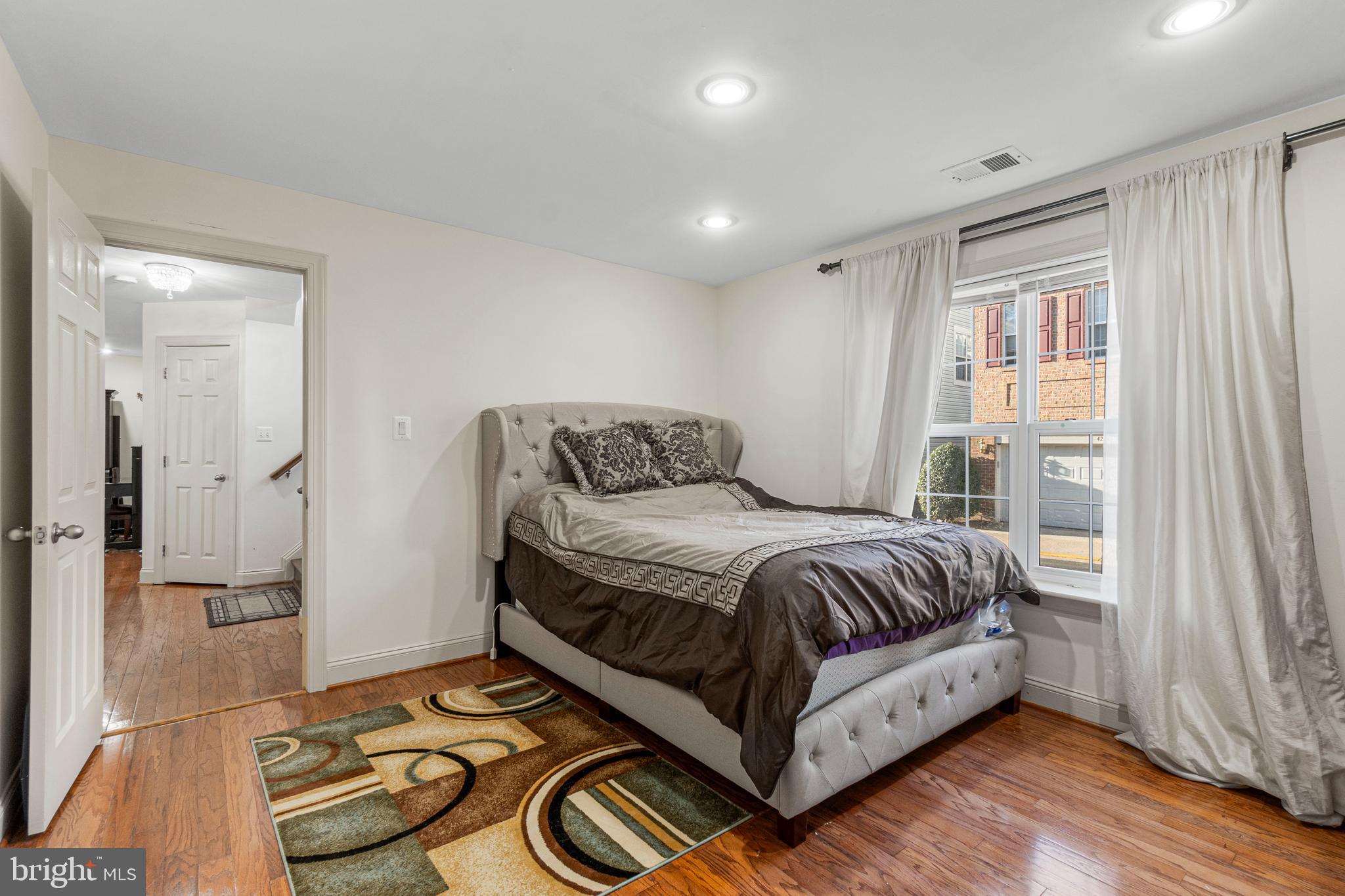 CARR AT CEDAR LAKES - Residential Lease