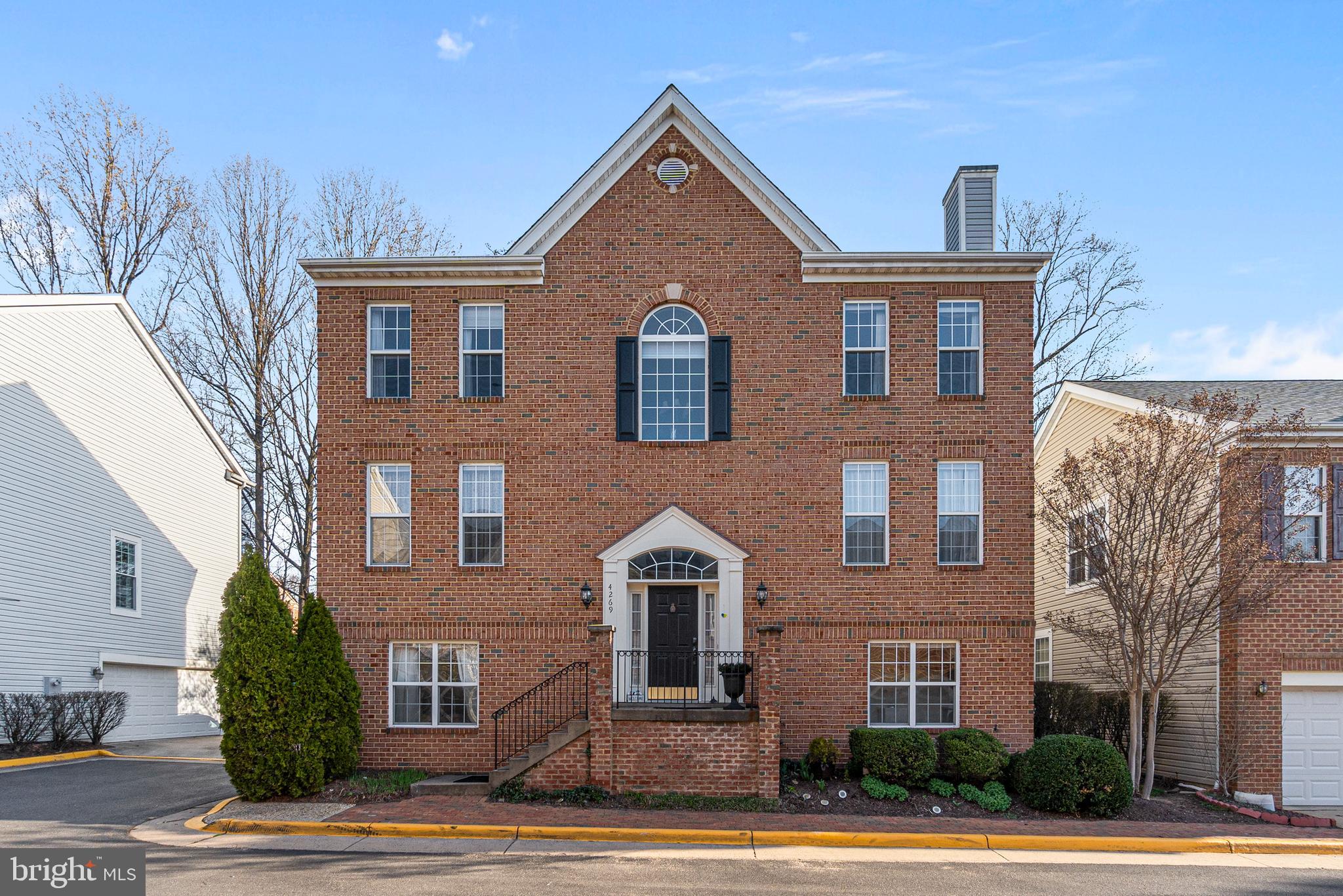 CARR AT CEDAR LAKES - Residential Lease