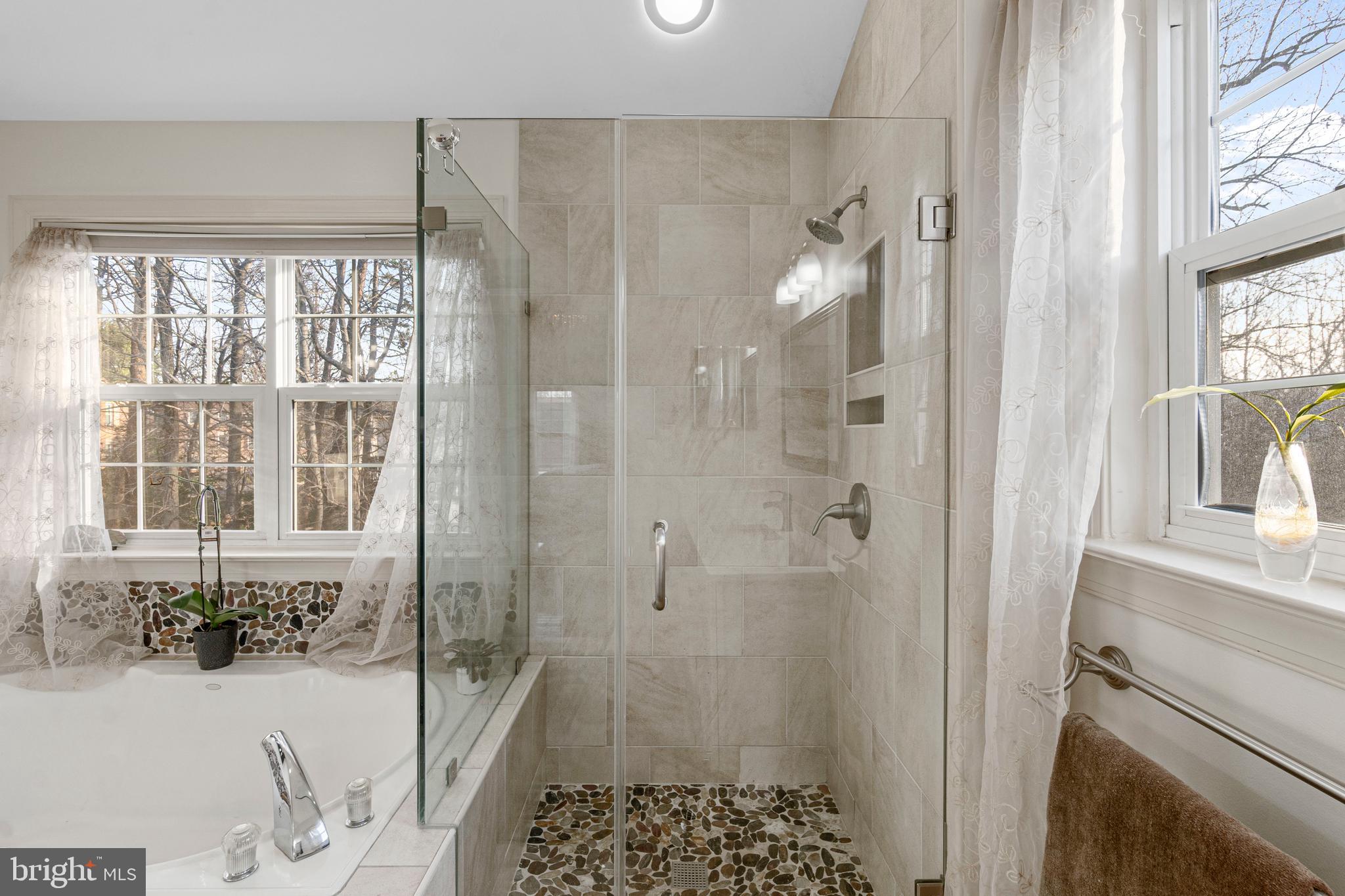 CARR AT CEDAR LAKES - Residential Lease