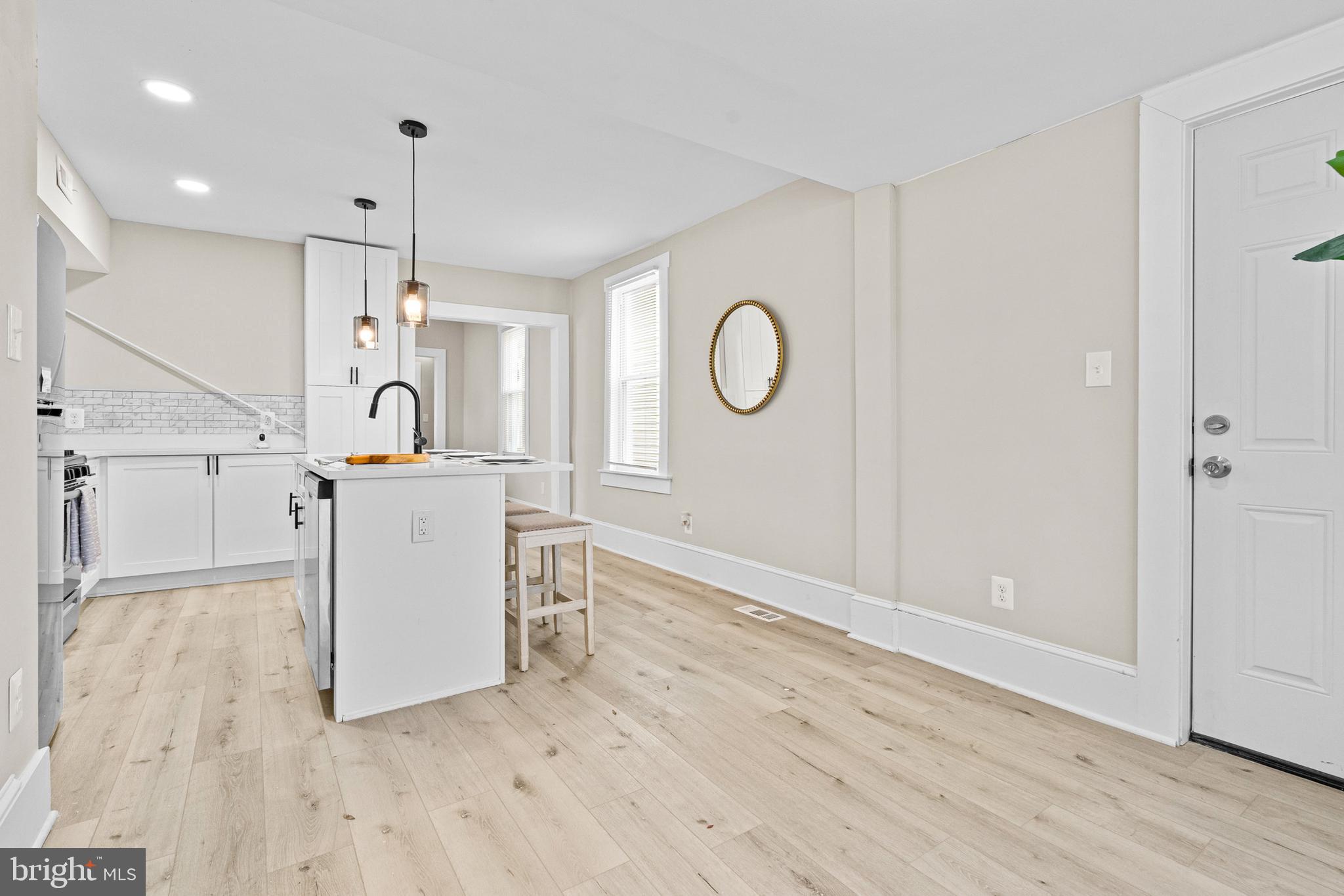 WAVERLY - Residential