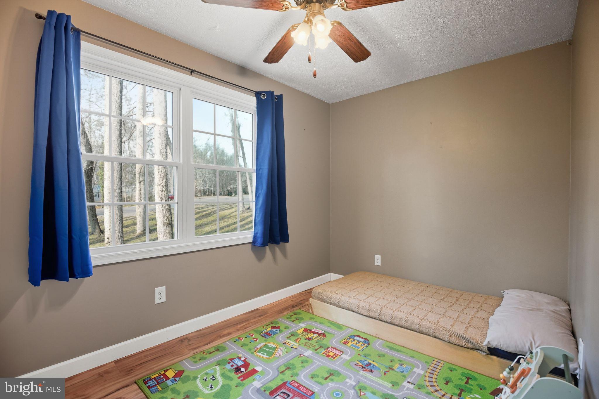 GOLDEN BEACH - Residential