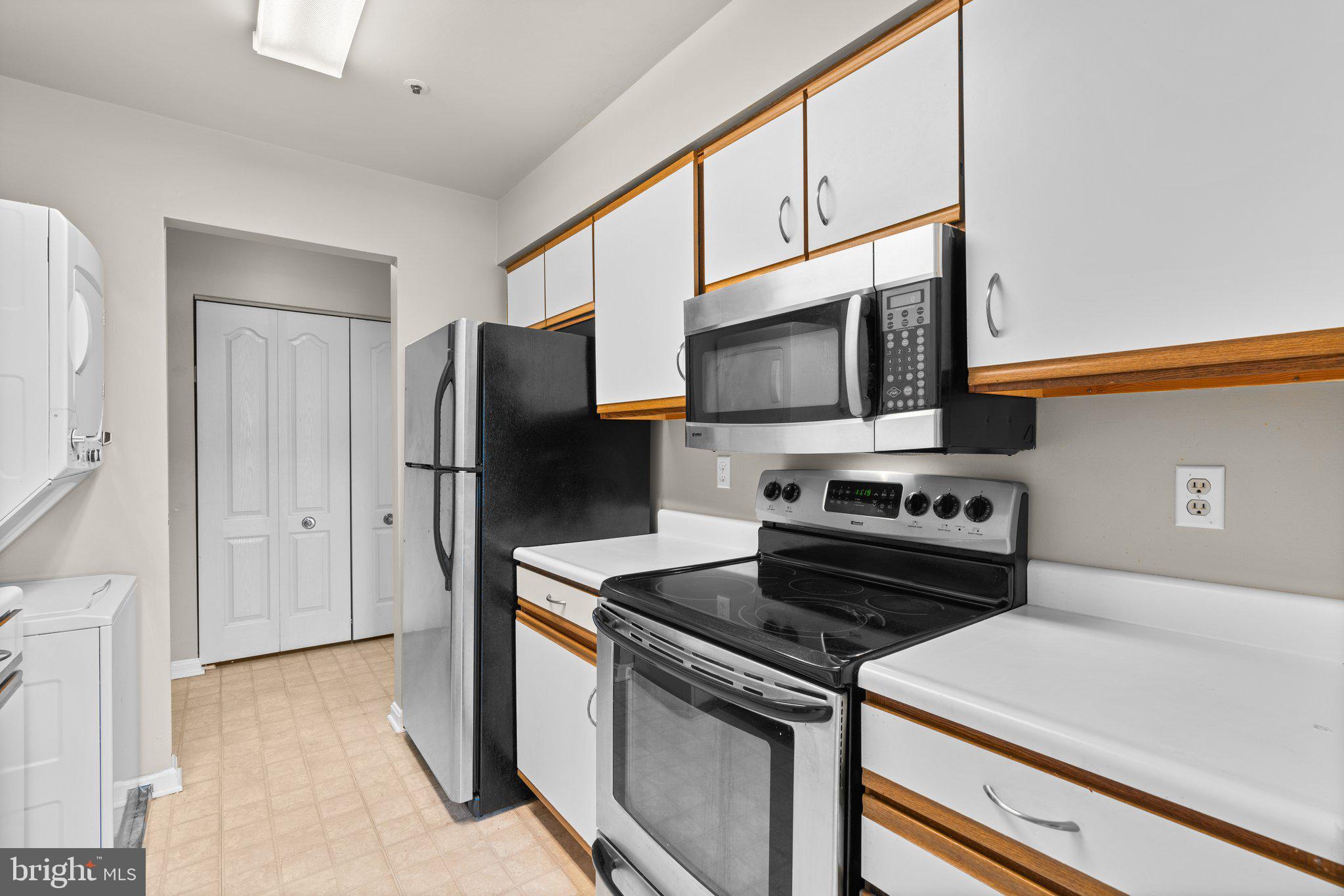 MONTGOMERY RUN - Residential