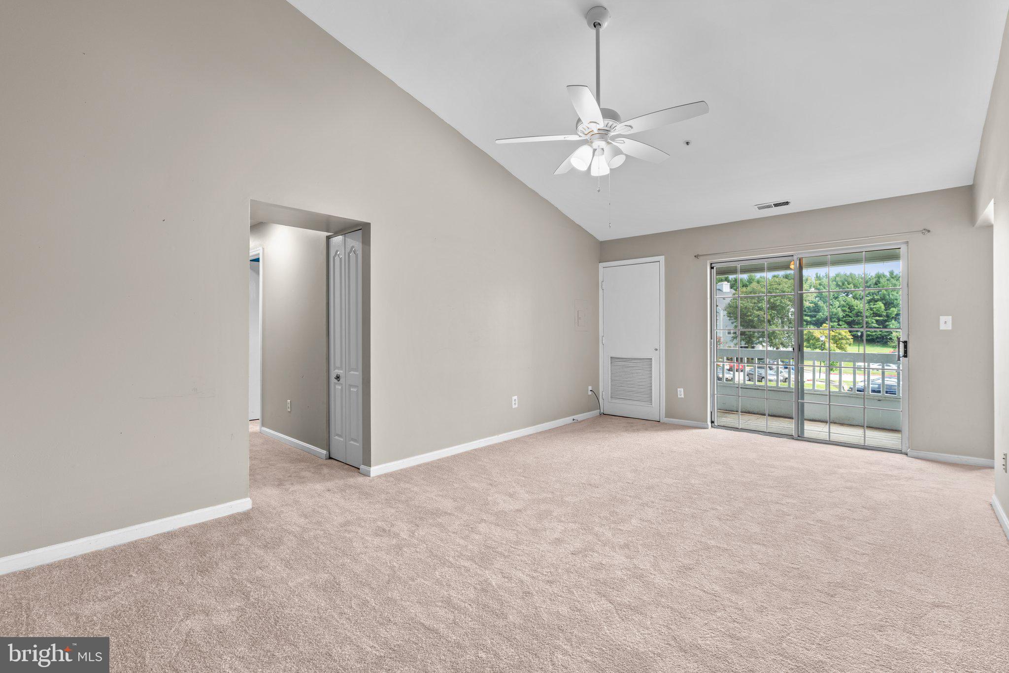 MONTGOMERY RUN - Residential