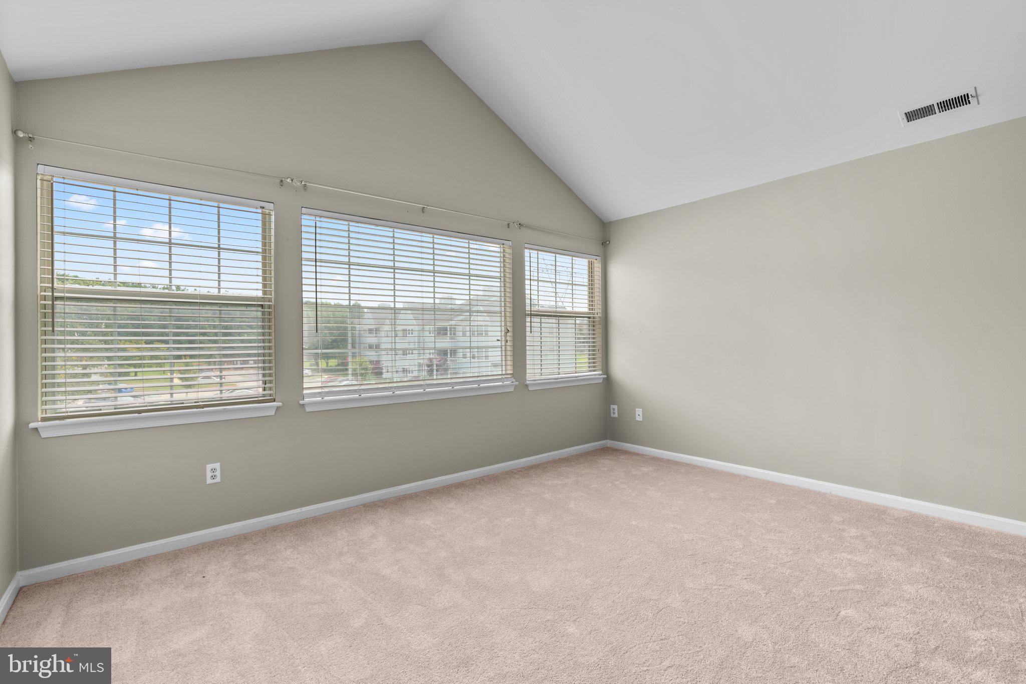 MONTGOMERY RUN - Residential