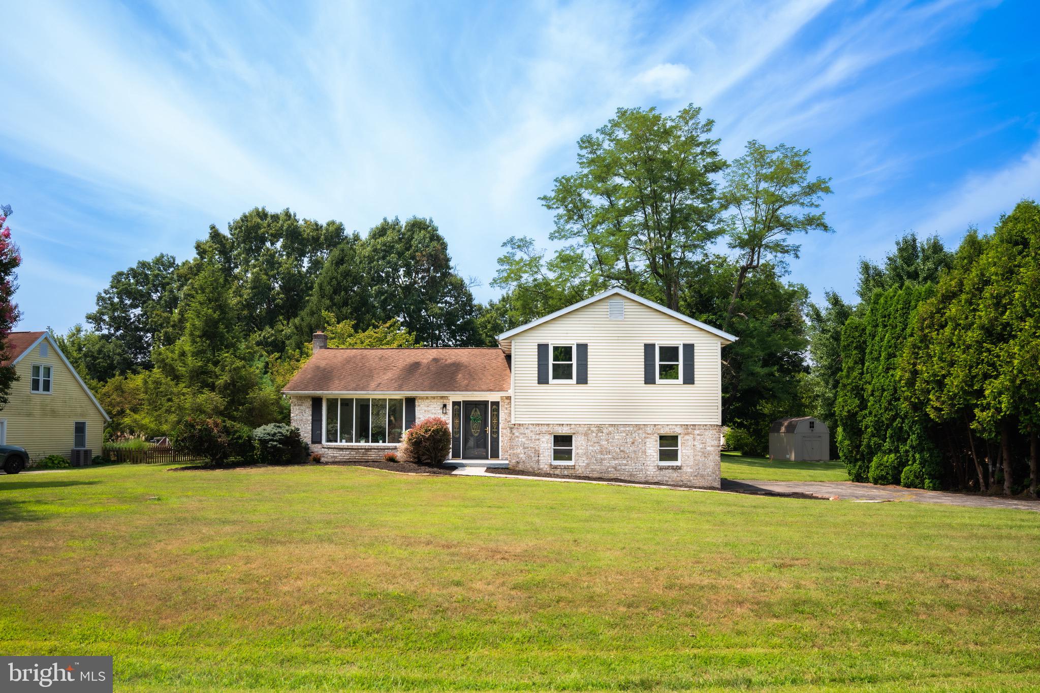 290 MONTCLAIR ROAD