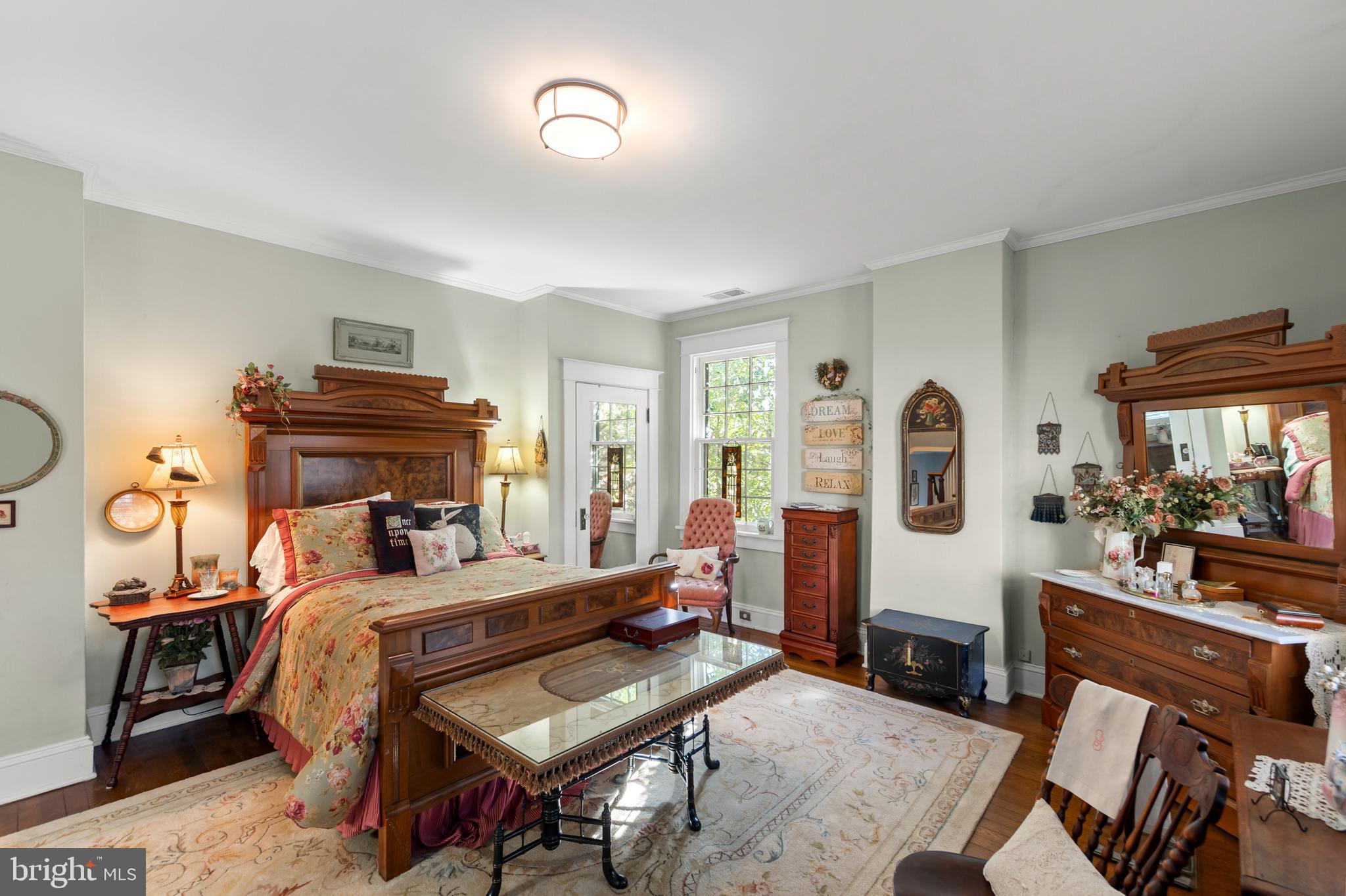 WINCHESTER CITY - Residential