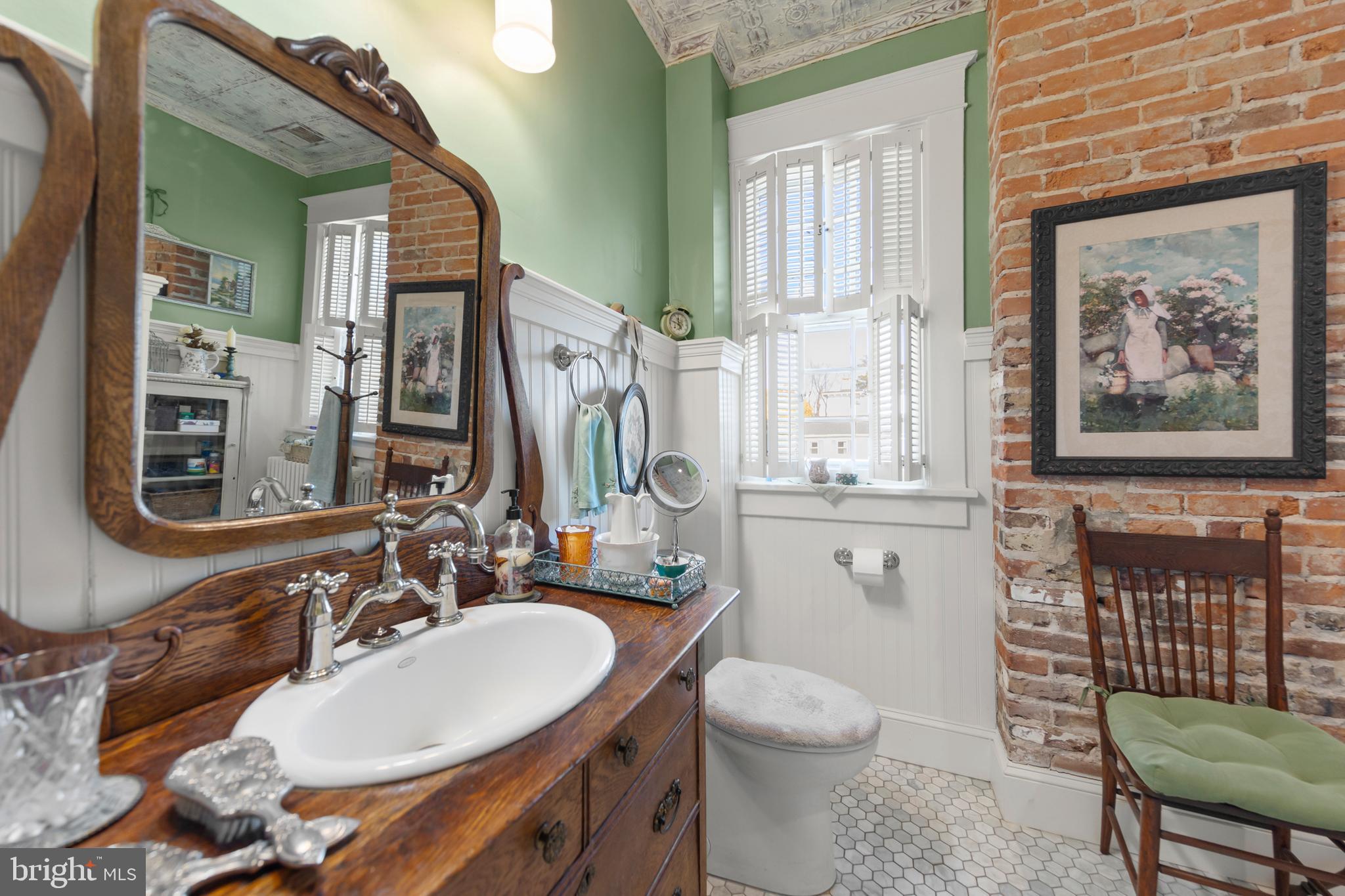 WINCHESTER CITY - Residential