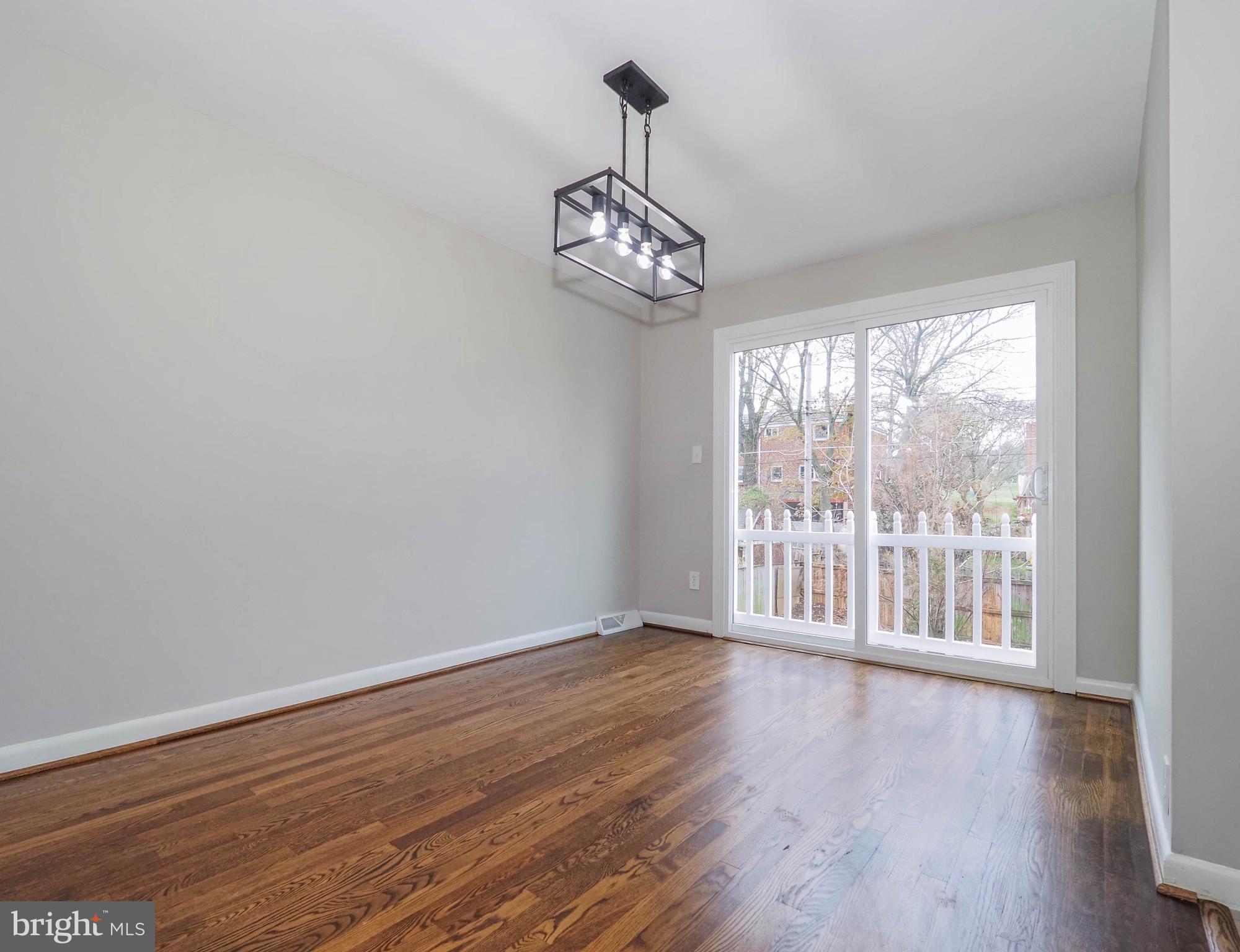 SULPHUR SPRINGS - Residential