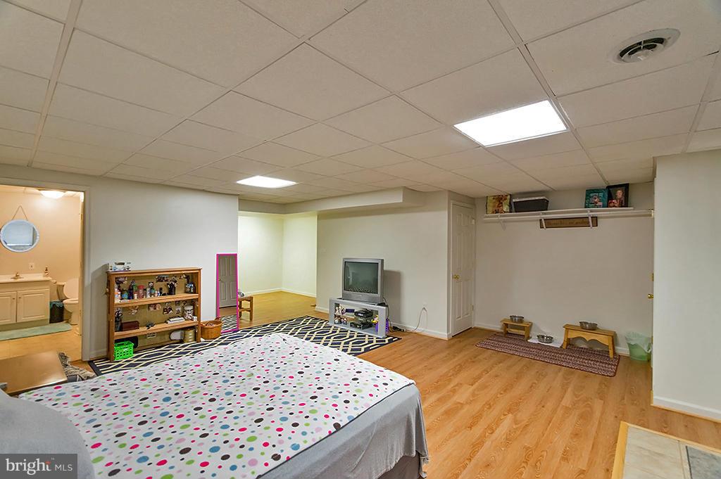 MADDEX FARM - Residential