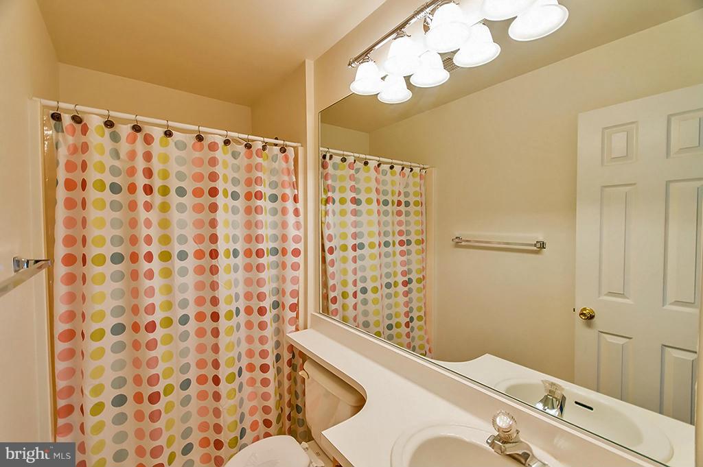 MADDEX FARM - Residential