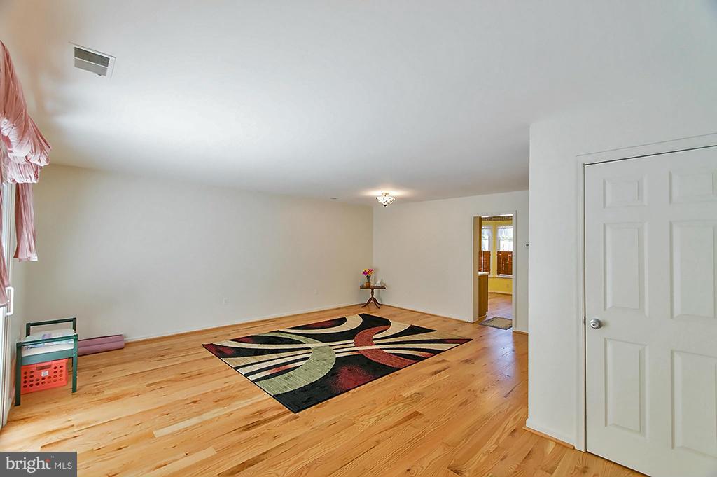 MADDEX FARM - Residential