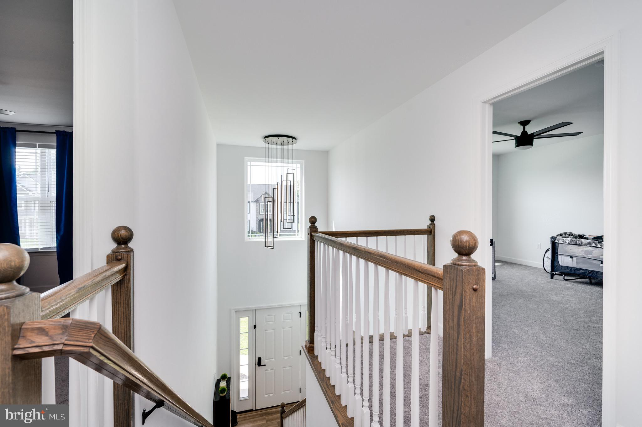 RIVER CREST - Residential