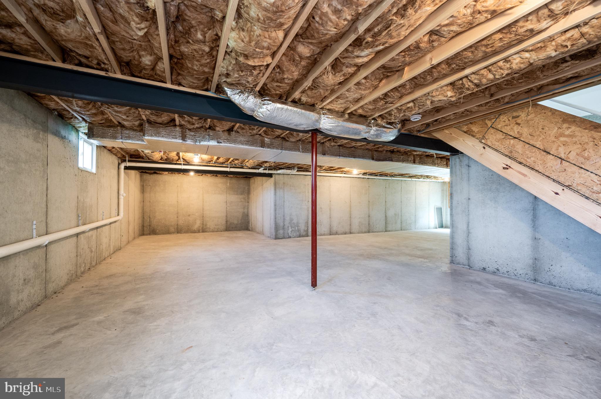 RIVER CREST - Residential