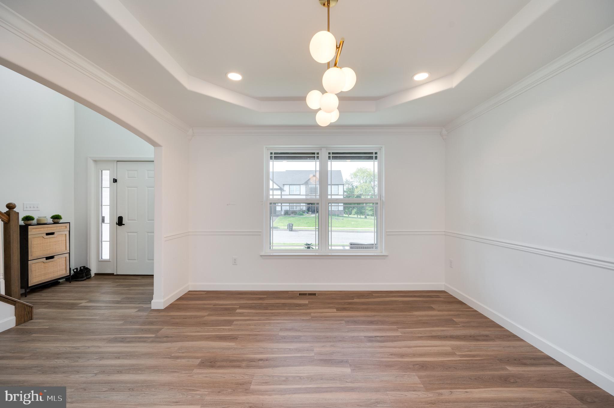 RIVER CREST - Residential