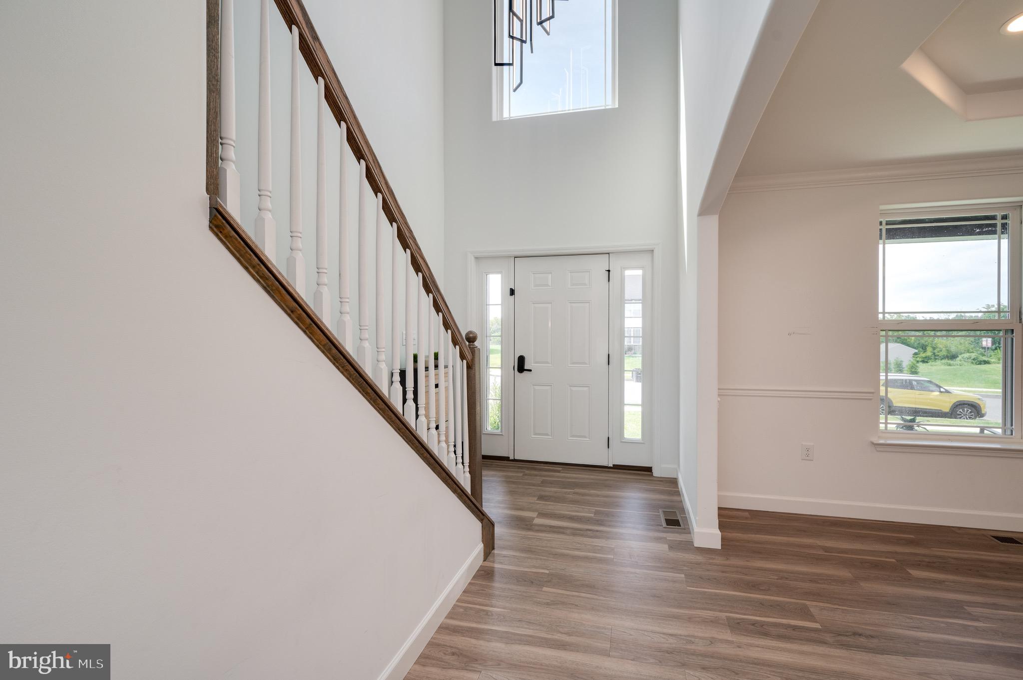 RIVER CREST - Residential