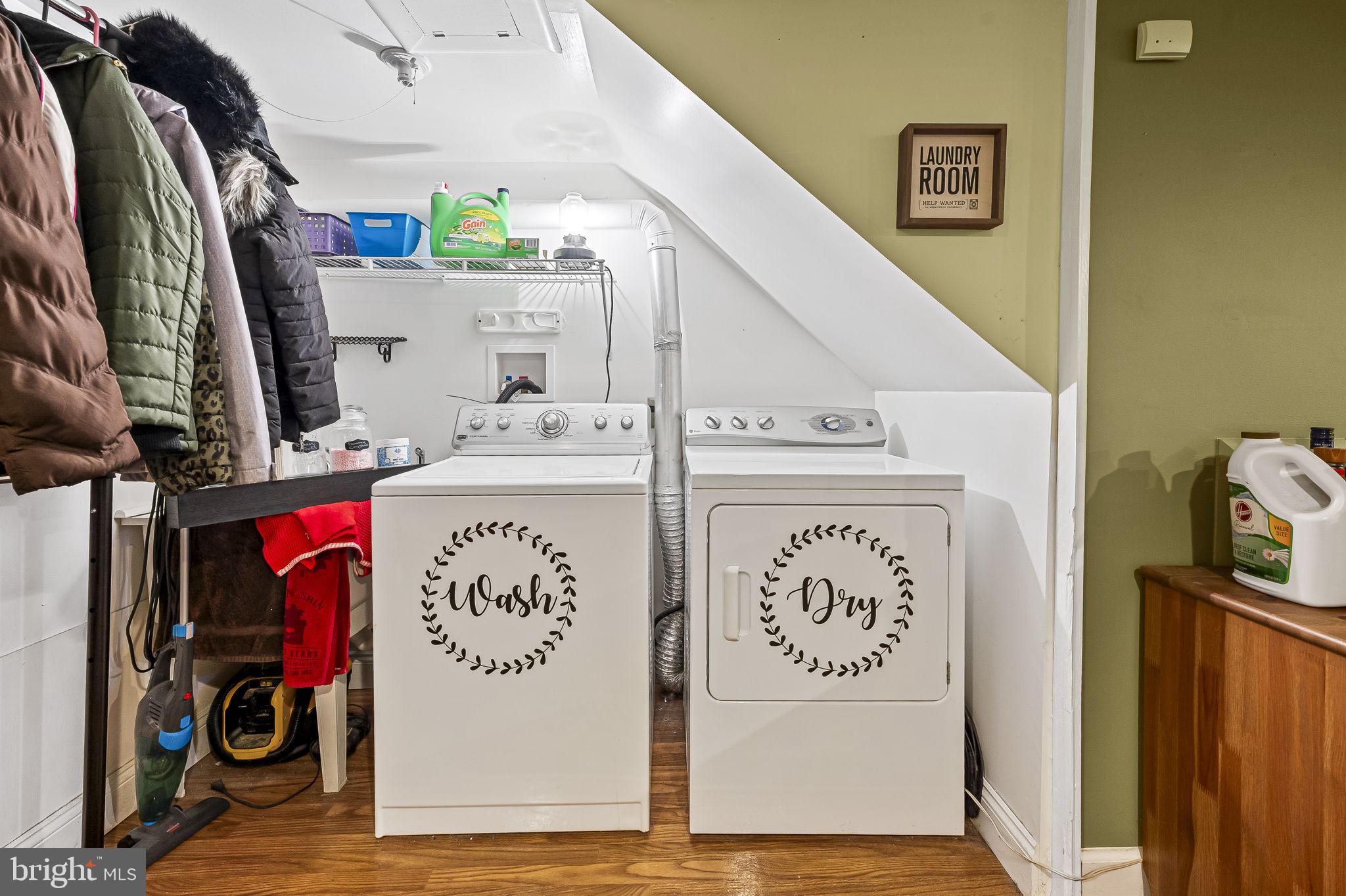 HAWTHORNE - Residential